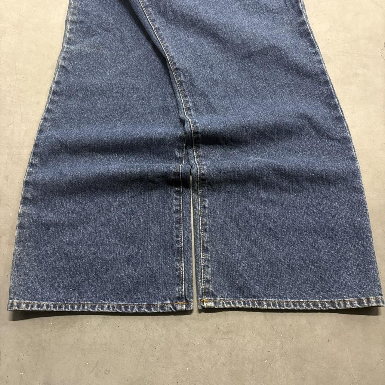 Vintage Crazy Vintage Y2K/2000s Super Baggy Workwear Style Medium Wash Denim Jeans! Size US 40 / EU 56 - 5 Thumbnail