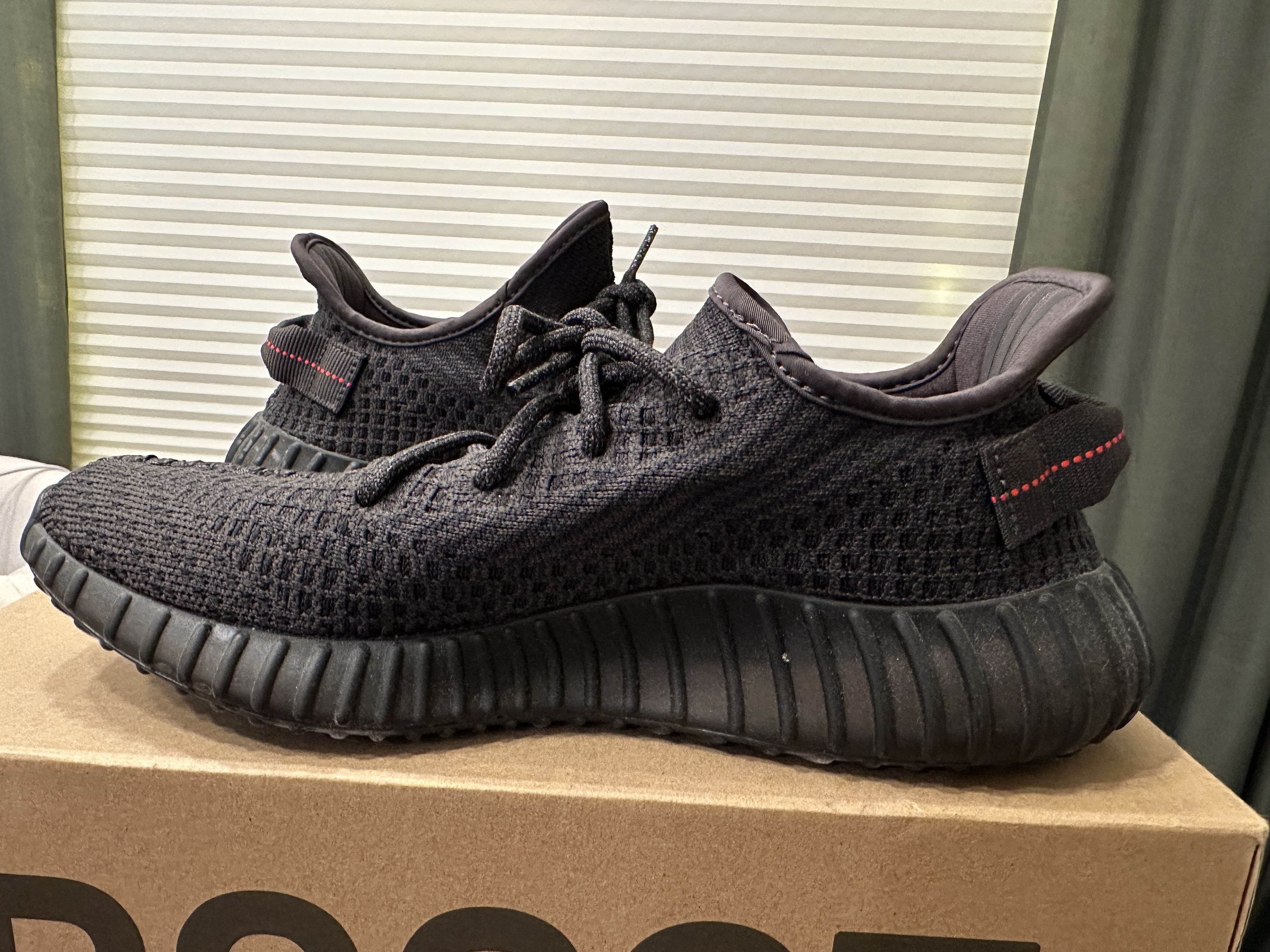 Yeezy Yeezy Boost 350 V2 Size US 9 / EU 42 - 6 Thumbnail