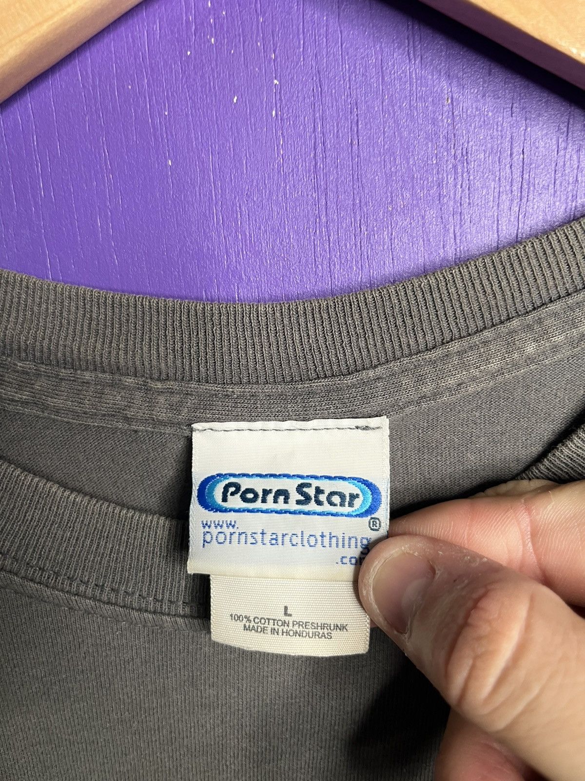 Vintage Vintage late 90s Porn Star brand faded sex shirt Size US L / EU 52-54 / 3 - 4 Thumbnail