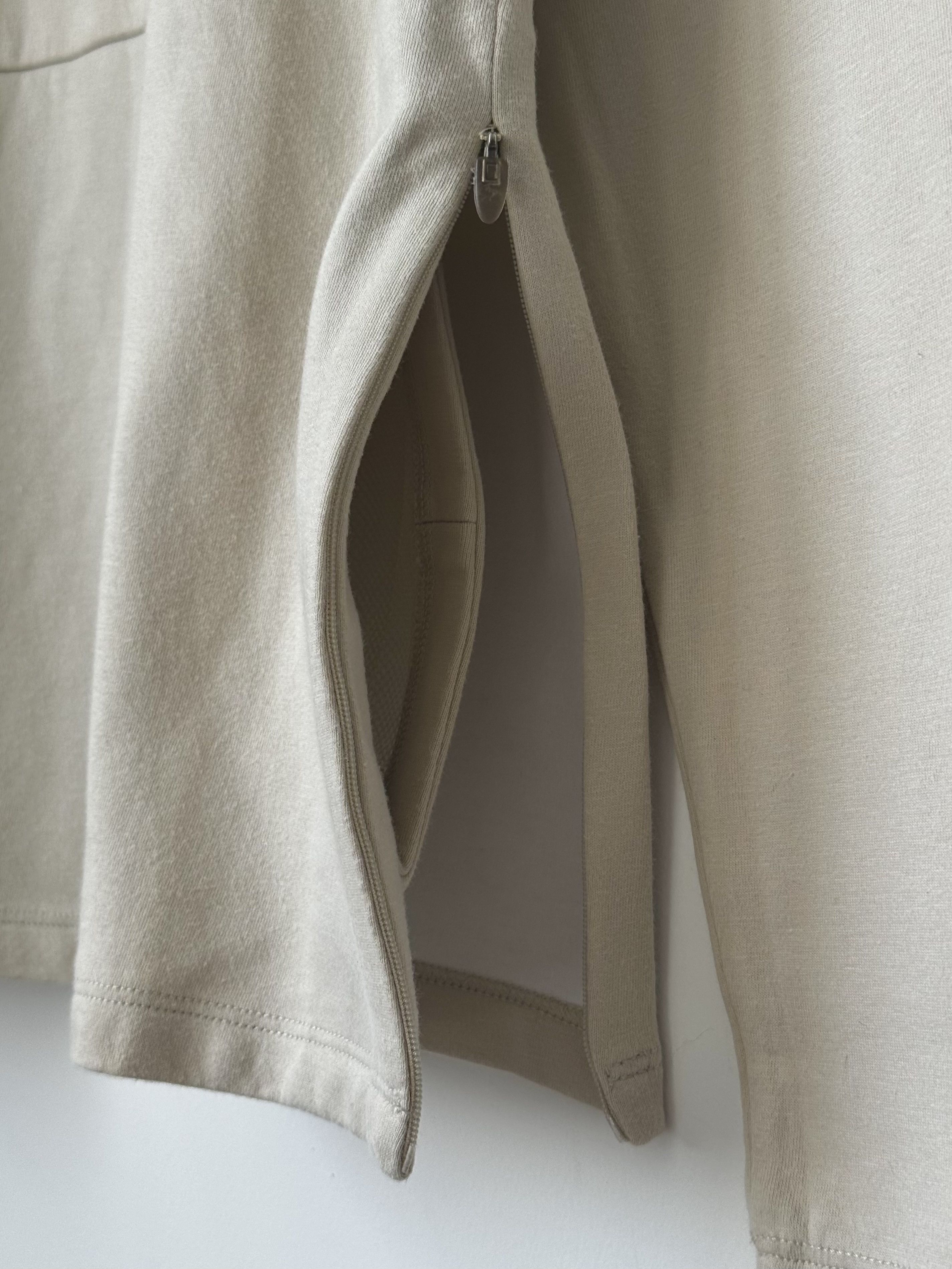 Mandarina Duck Mandarina Duck Hidden Zipped Pocket Women Longsleeve Size M / US 6-8 / IT 42-44 - 2 Thumbnail