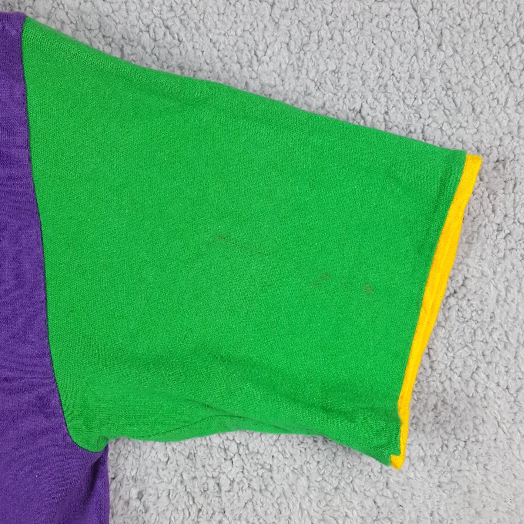 Vintage VINTAGE 90s Marti Gras New Orleans T-Shirt Men Small Purple Festival USA Cotton Embroidered Logo Retro Y2K Size US S / EU 44-46 / 1 - 7 Thumbnail