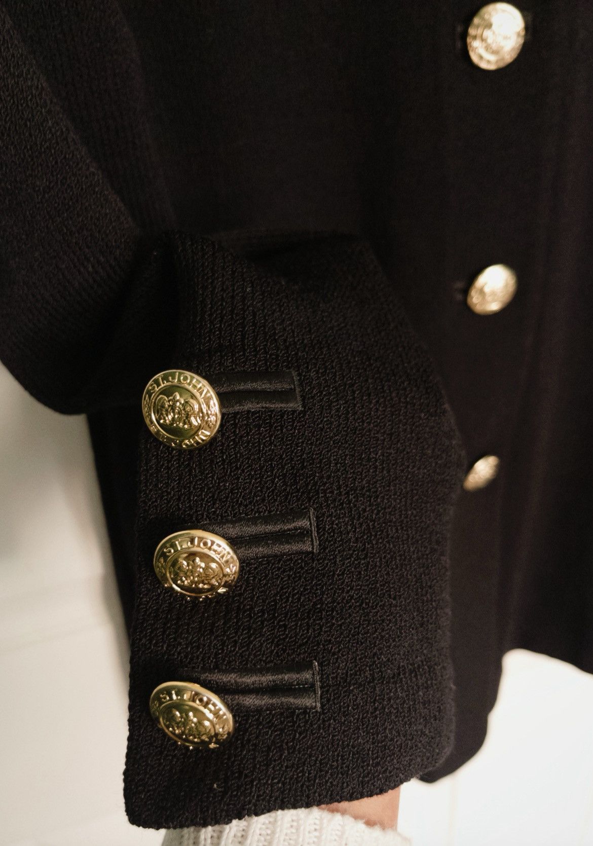 St. John St. John button up blazer Size M / US 6-8 / IT 42-44 - 3 Thumbnail