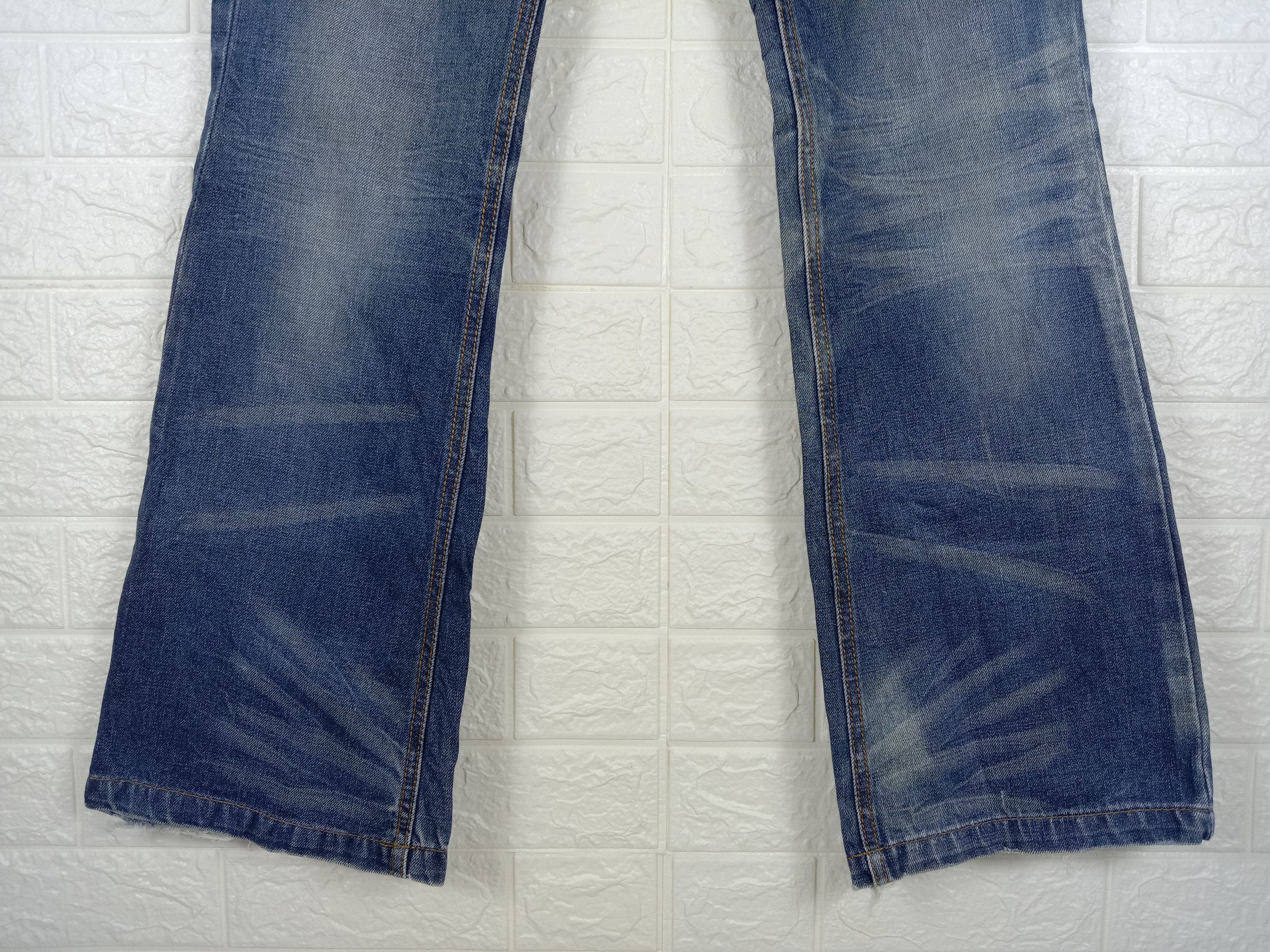 Japanese Brand Vintage Red Pepper Blue Wash Flare Jeans Bell Bottom Denim Size 28" / US 6 / IT 42 - 4 Thumbnail