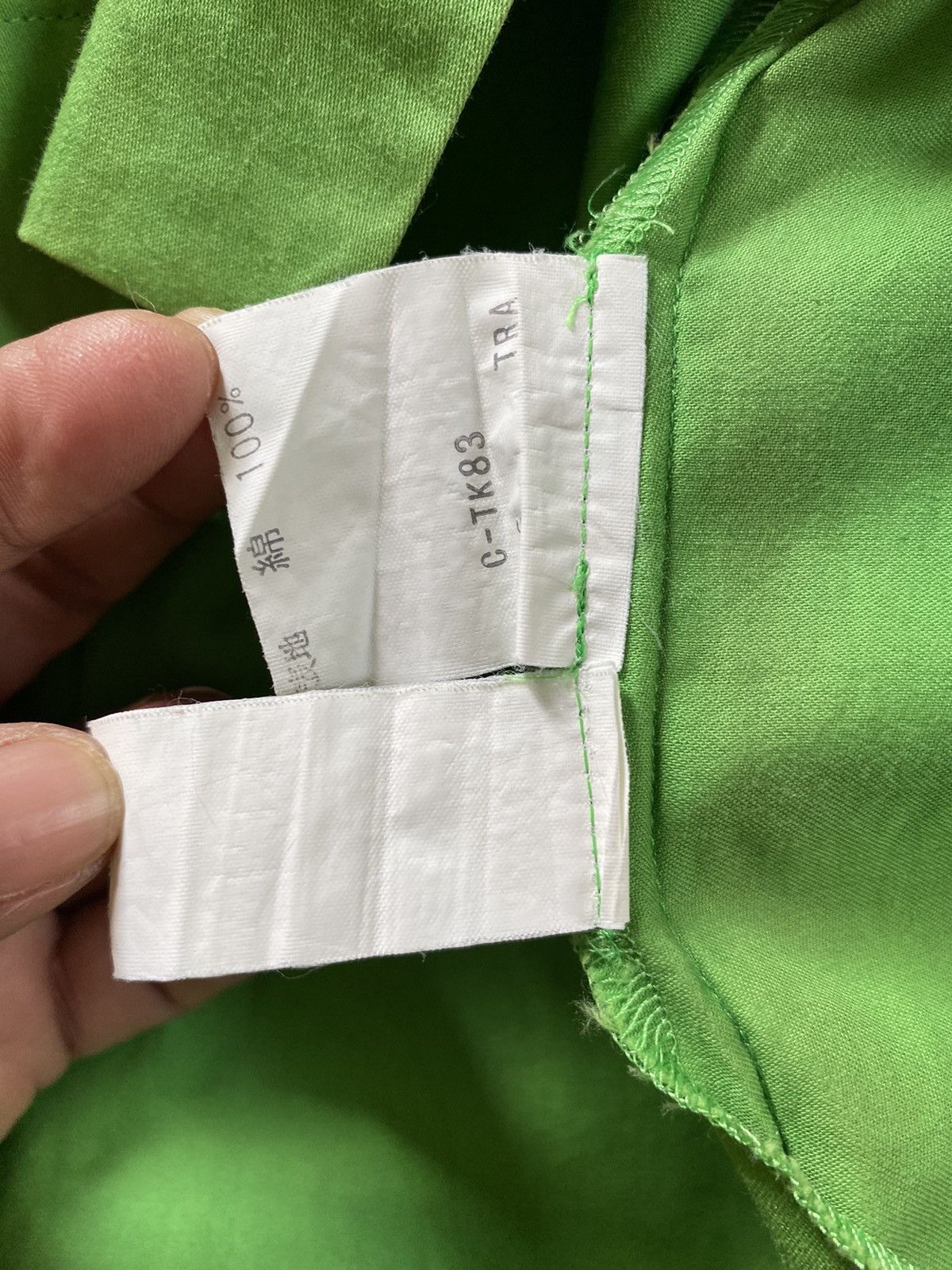 Yves Saint Laurent YVES SAINT LAURENT YSL Bright Green Satin Blouse Size S / US 4 / IT 40 - 19 Thumbnail