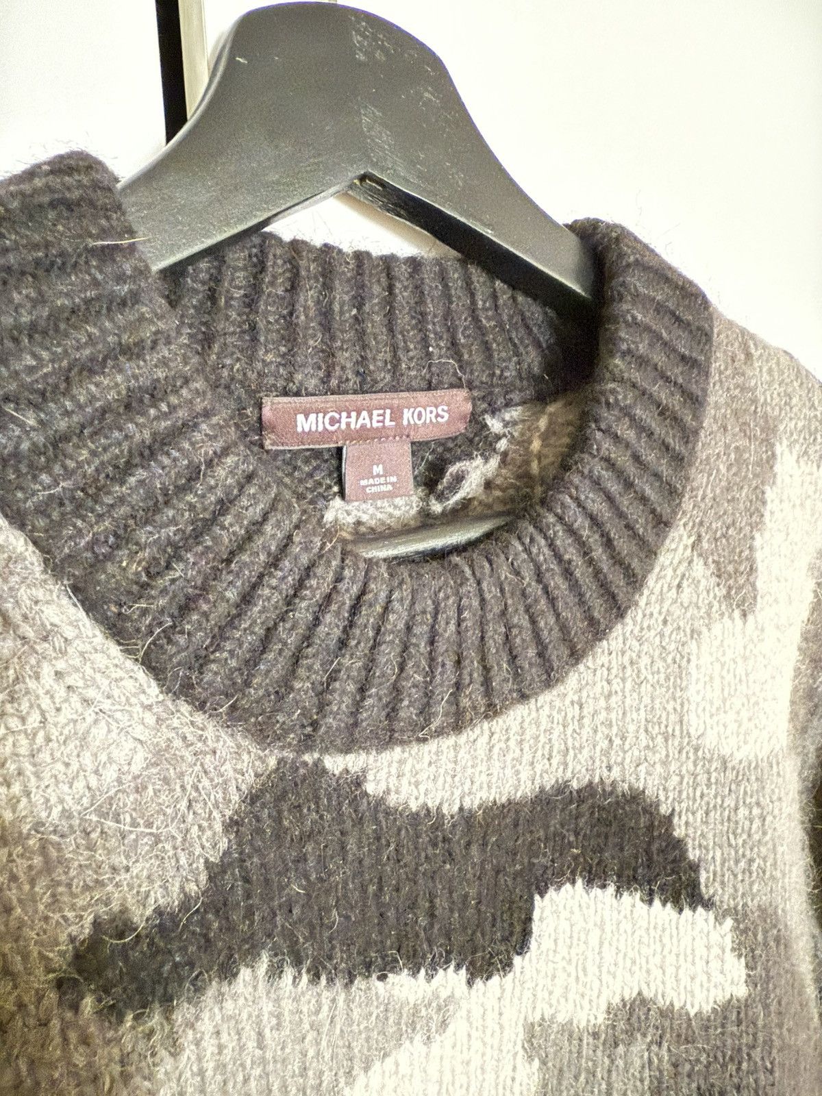 Michael Kors Michael Kors Camo Alpaca Sweater Size US M / EU 48-50 / 2 - 2 Thumbnail
