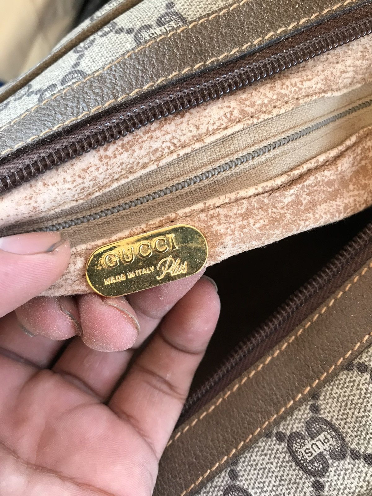 Paolo Gucci Vintage Gucci Plus GG Boston Bag Size ONE SIZE - 9 Thumbnail