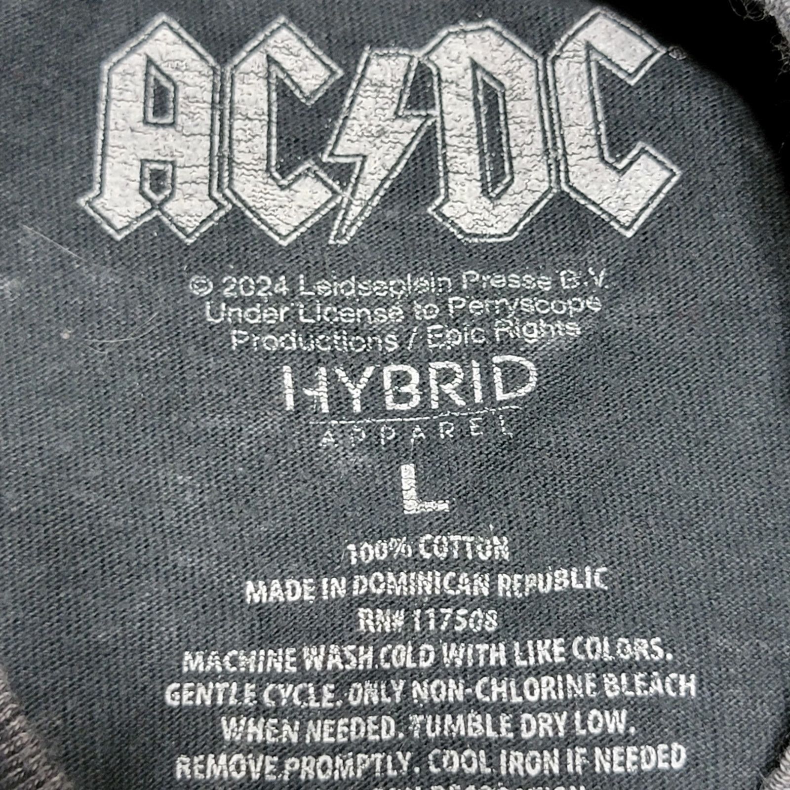 Other Hybrid Apparel AC/DC Unisex Tee World Tour '77 - Size Large Size US L / EU 52-54 / 3 - 5 Thumbnail