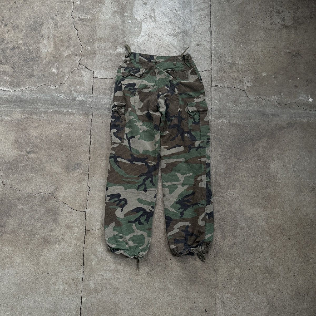 Other Vintage Mil-Tec Camo Cargo Pants Kanye West Style Size US 28 / EU 44 - 2 Thumbnail