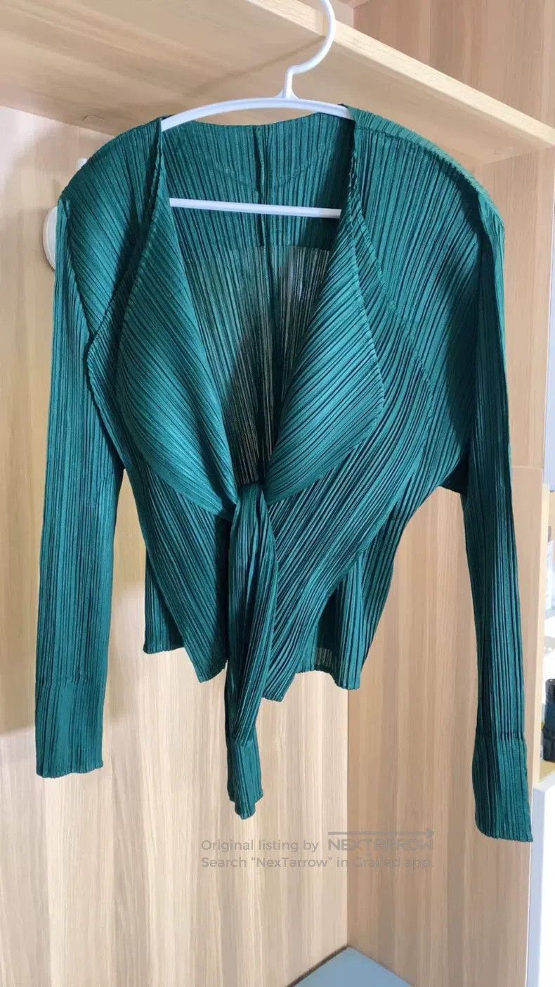 Issey Miyake Issey Miyake Green Coat Size L / US 10 / IT 46 - 1 Thumbnail
