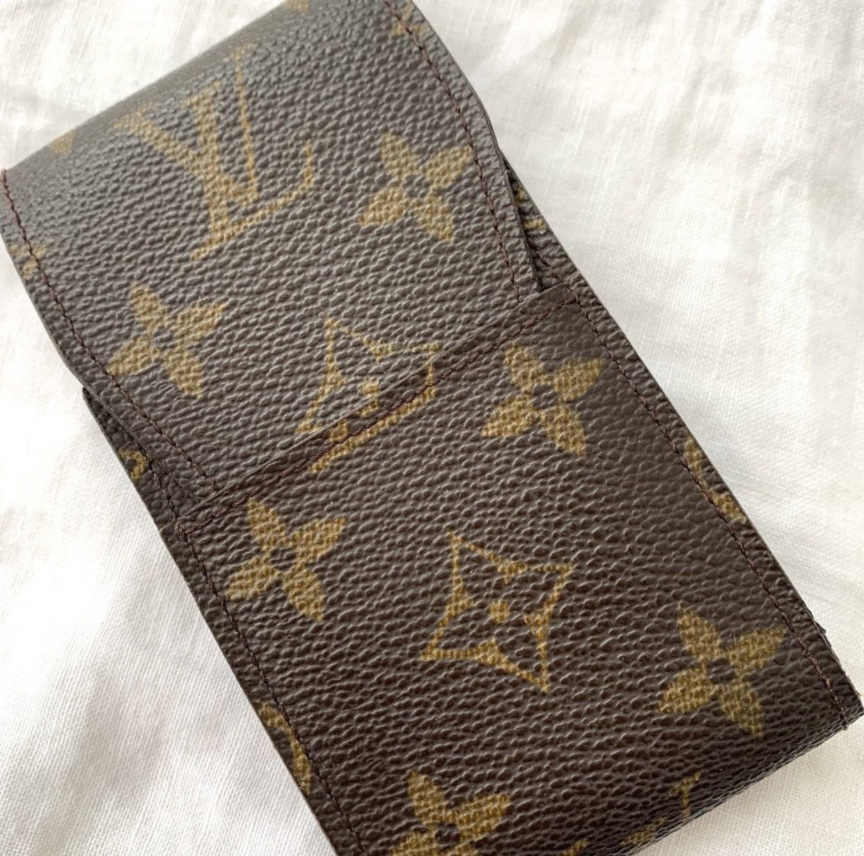 image of Louis Vuitton Cigarette/makeup Case in Brown, Women's