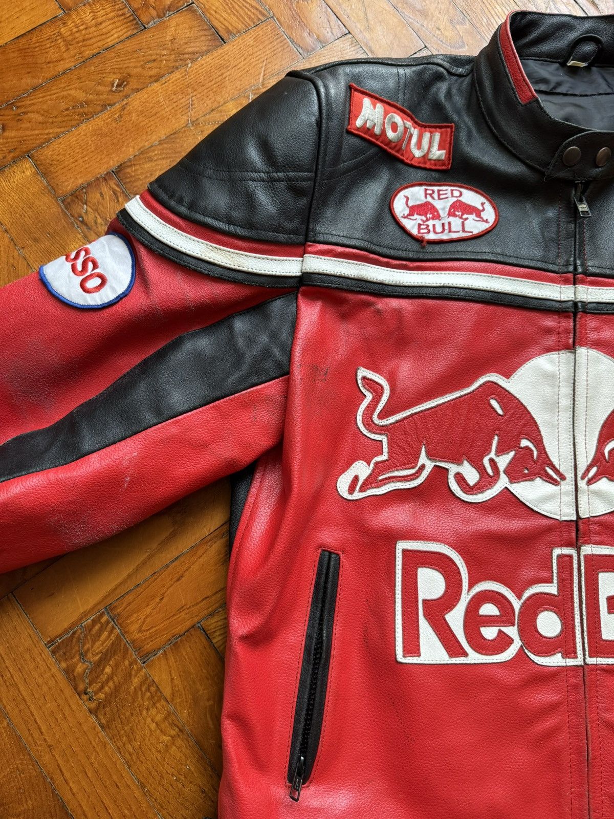 Red Bull Red Bull Racing red/black leather jacket size XL Size US XXL / EU 58 / 5 - 6 Thumbnail