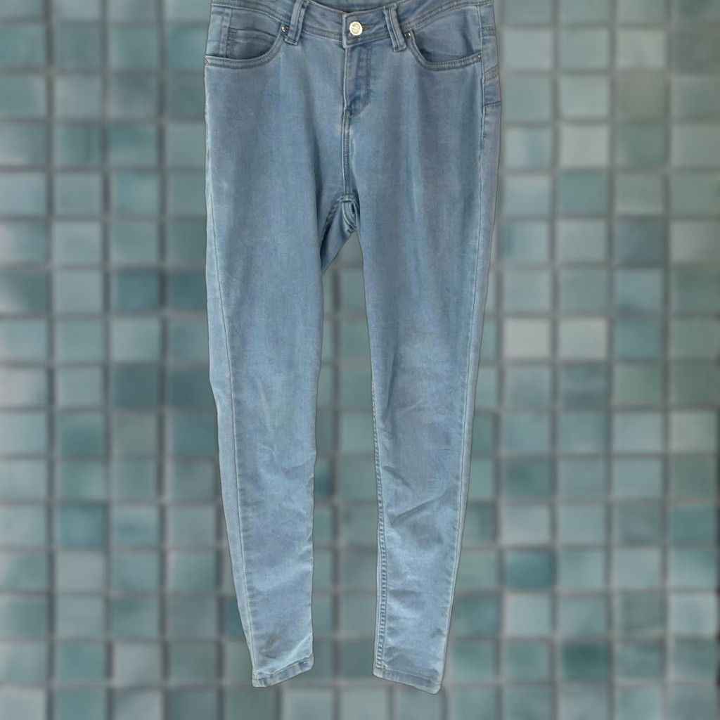 Denime DJ & Casual Jeans Womens Skinny Blue Denim Size 28 Stretch Zipper Closure Regular Rise 30 Inseam Size 28" / US 6 / IT 42 - 1 Thumbnail