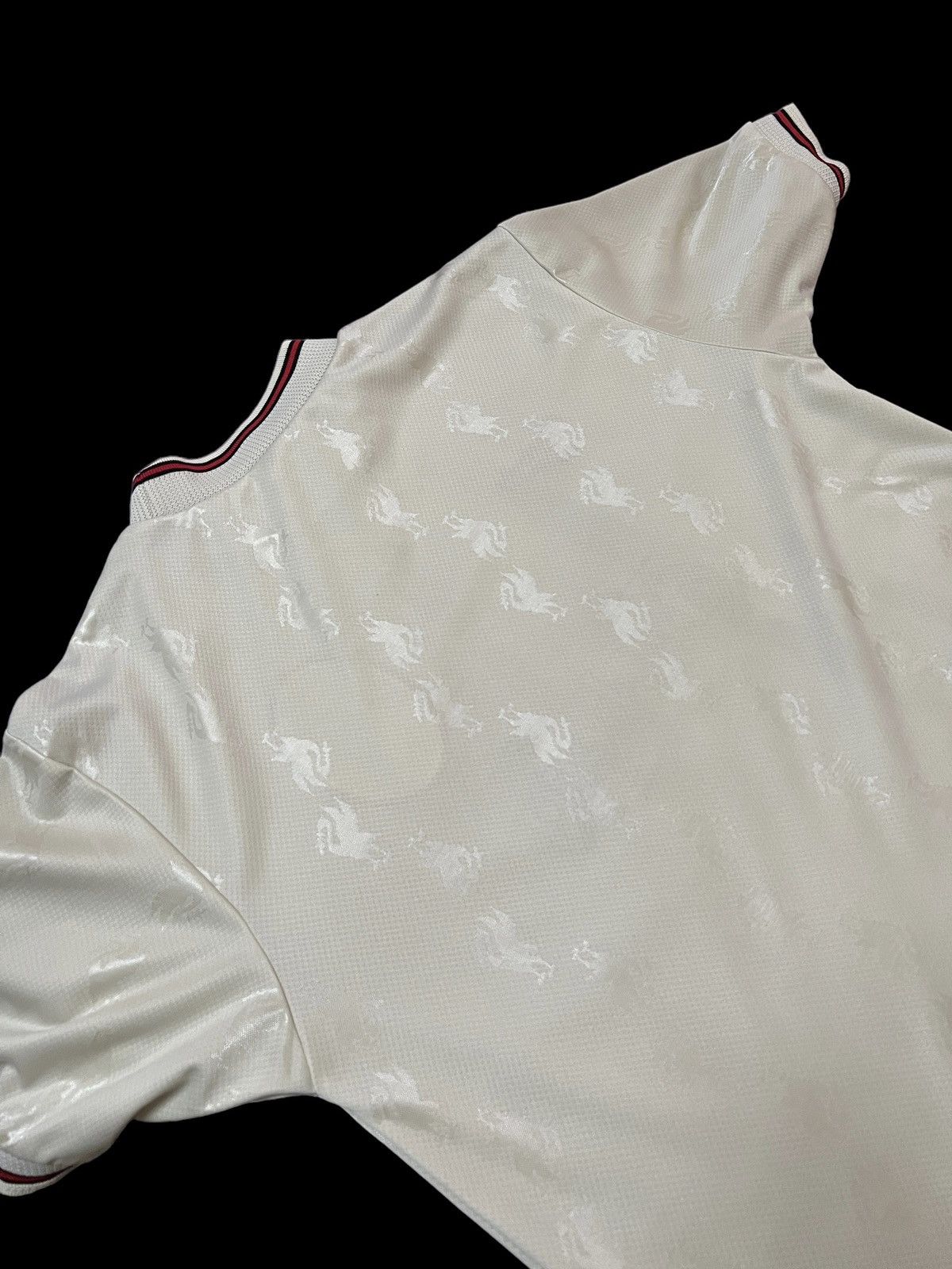 Vintage Vintage Liverpool 1996-1997 Away Jersey Size US L / EU 52-54 / 3 - 7 Thumbnail
