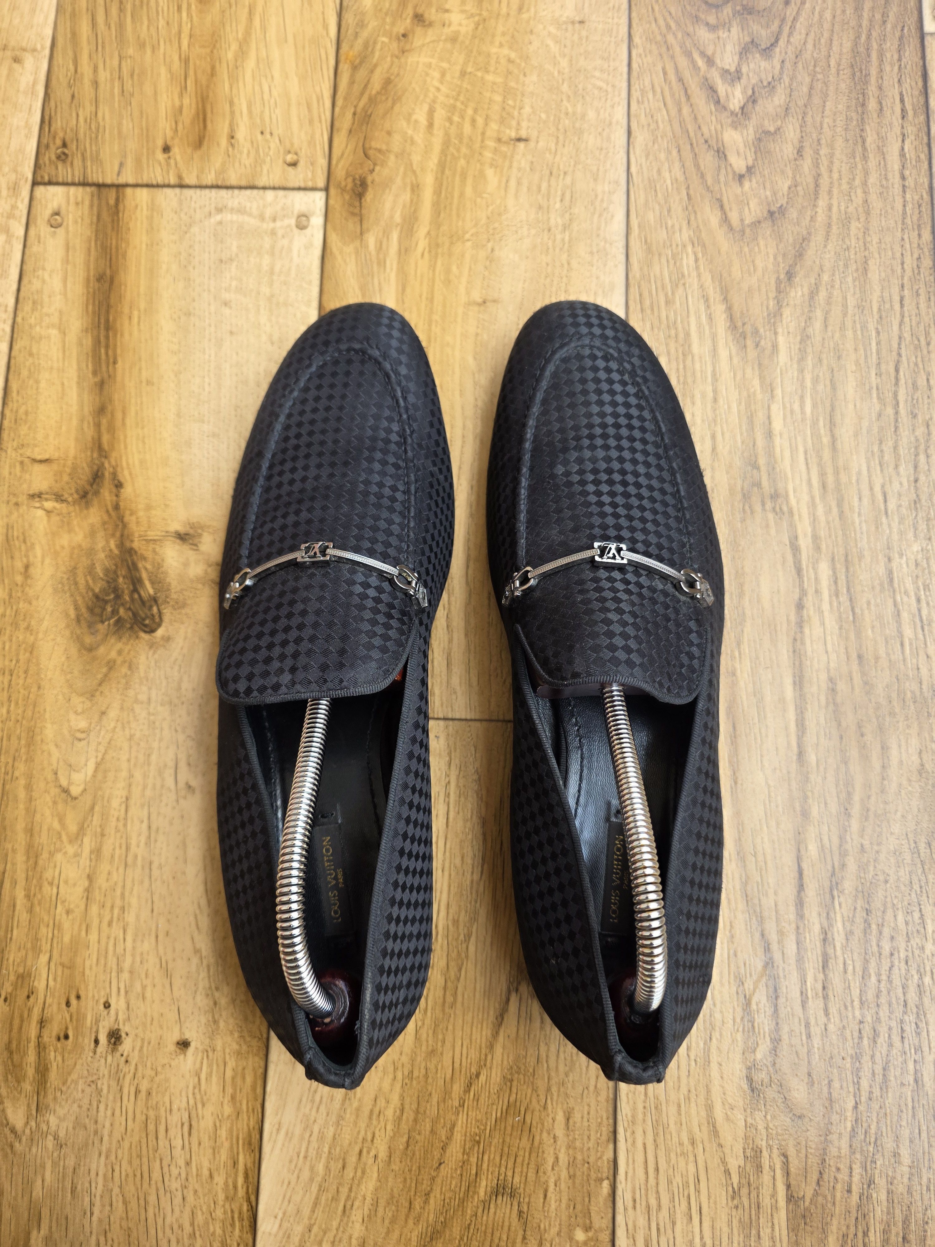 Louis Vuitton LOUIS VUITTON DAMIER LOAFERS Size US 10 / EU 43 - 14 Thumbnail