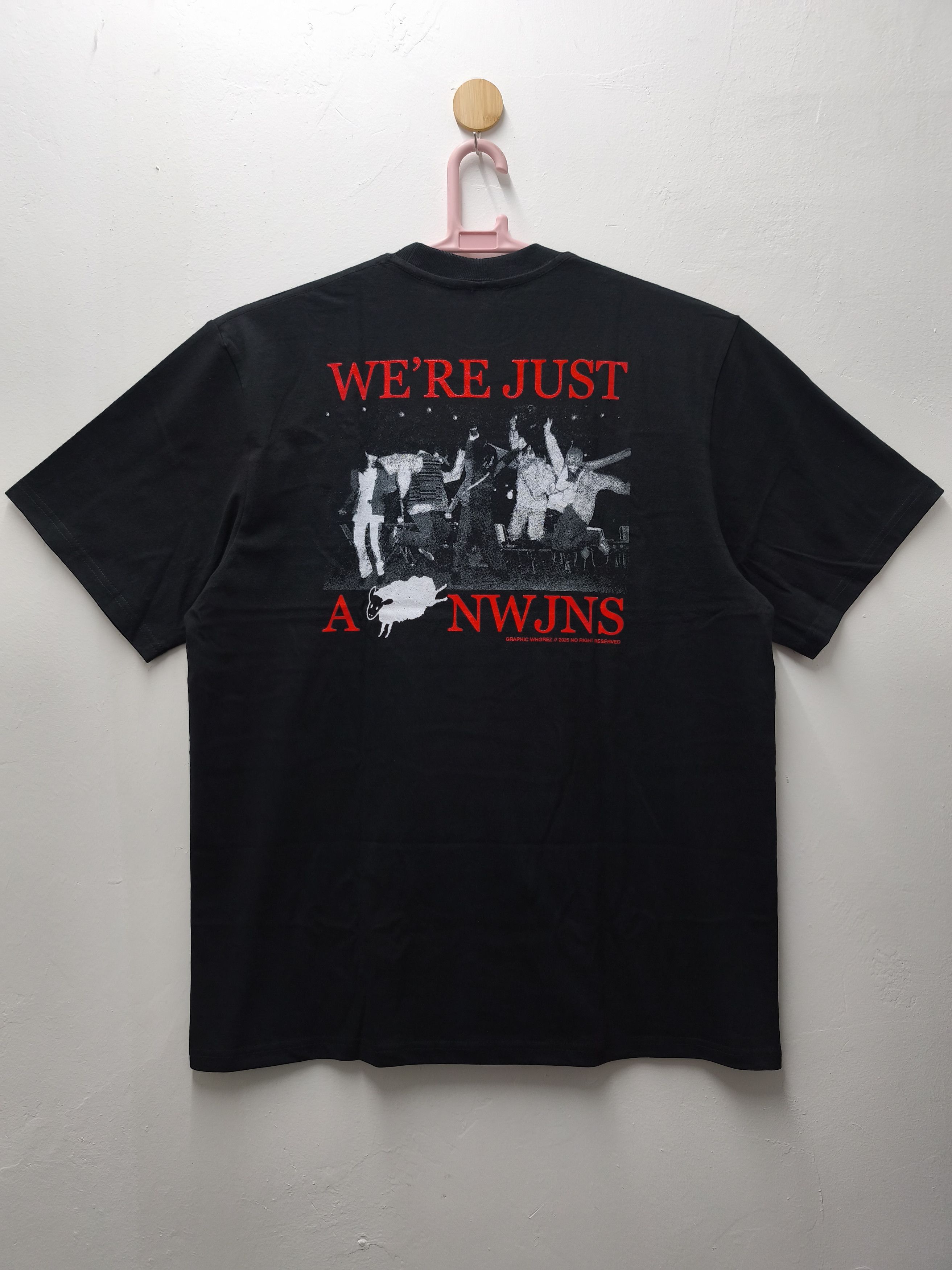 Rap Tees New Jeans Out Of Ador T-shirt Size US XL / EU 56 / 4 - 7 Thumbnail