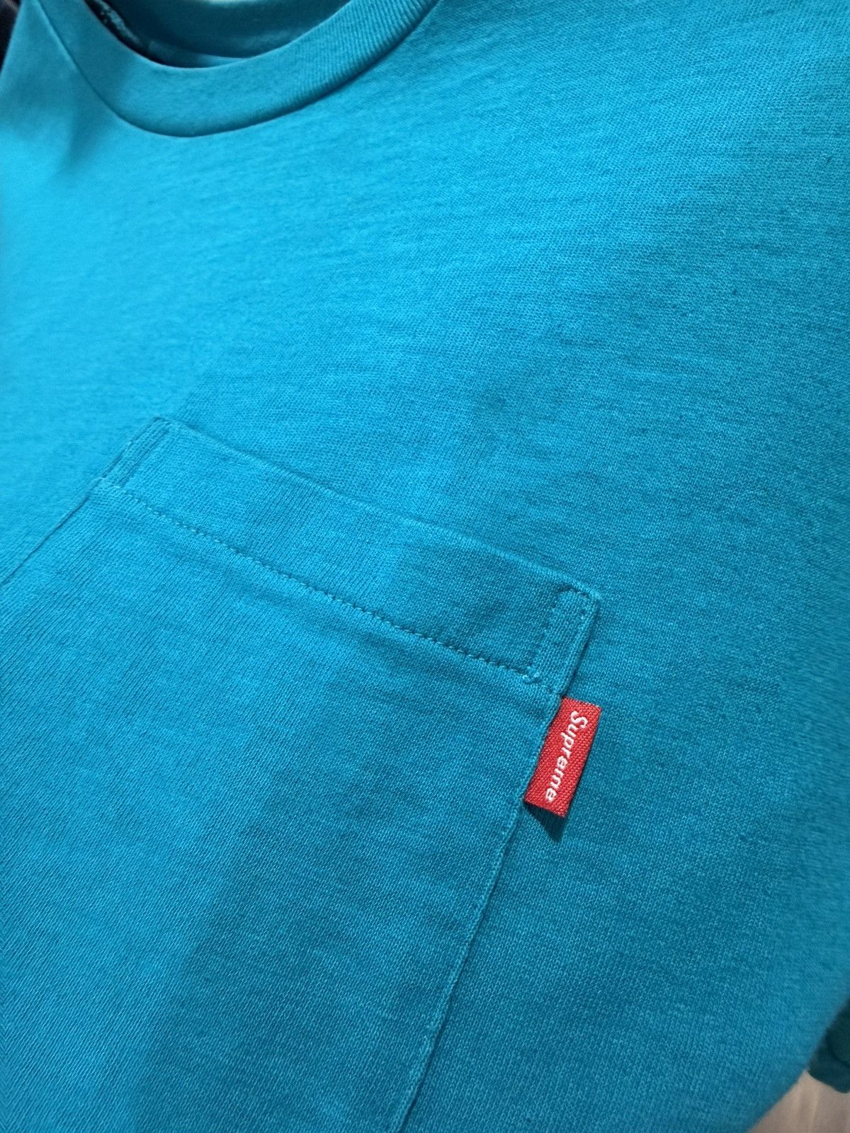 Supreme Supreme Pocket Tee Small Box Logo Bright Blue Size US L / EU 52-54 / 3 - 2 Thumbnail