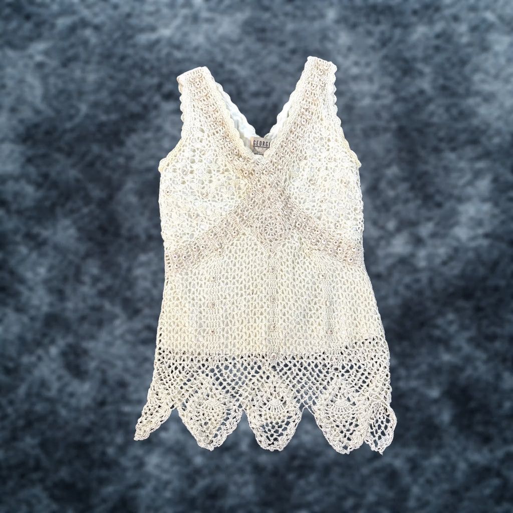 Vintage VINTAGE Georgiou Camisole Top Womens M White Open Knit Beaded Fish Net Fairy Tank Sleeveless V-Neck 90s inspired Size M / US 6-8 / IT 42-44 - 1 Thumbnail