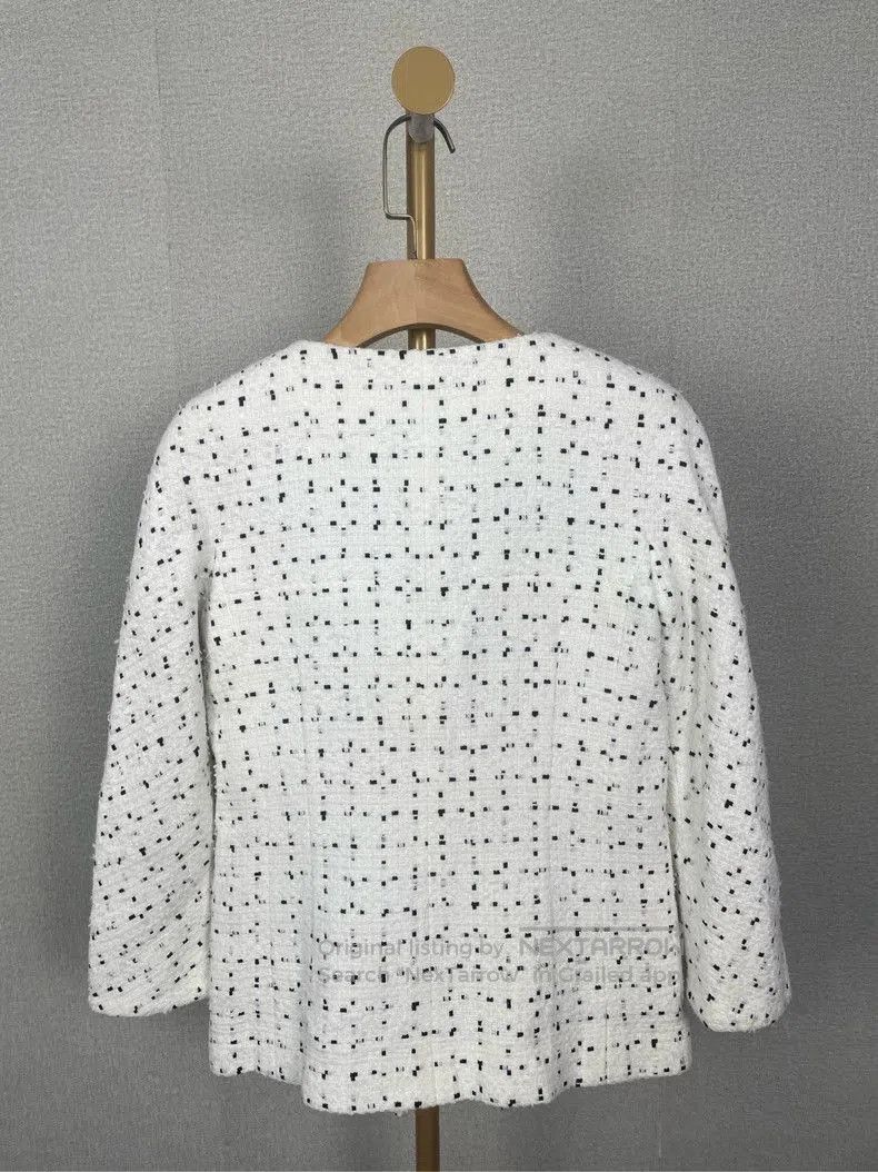 Chanel Chanel White Tweed Jacket Size 34. Size US XS / EU 42 / 0 - 2 Thumbnail