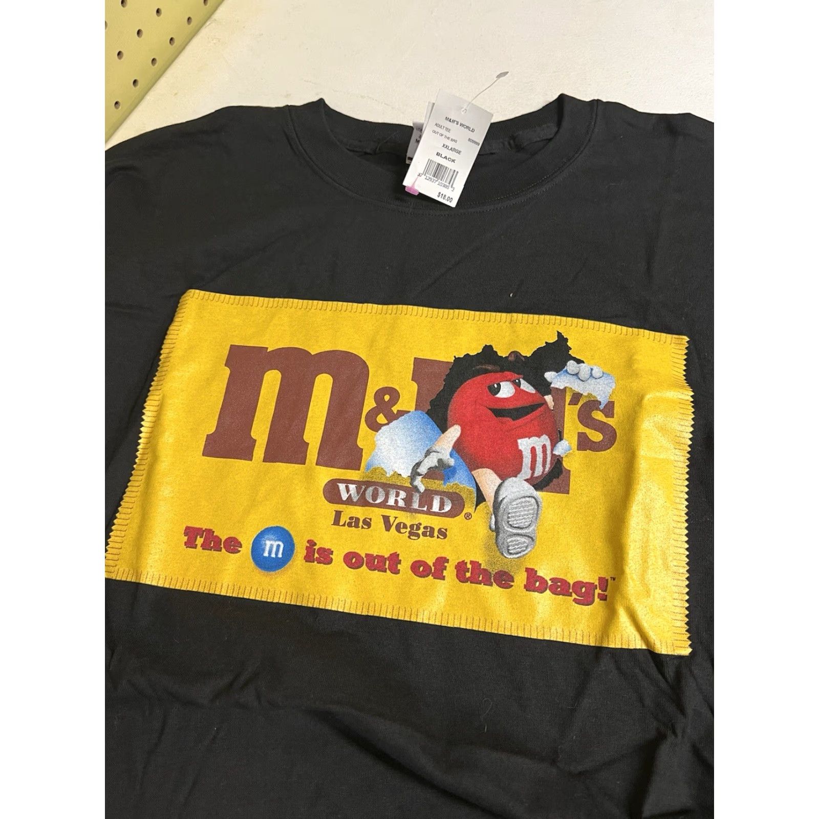 Vintage VINTAGE M&M’s World Las Vegas Mens Black T Shirt 2XL The M is out of The Bag Shirt 2XL Mens Black M&M’s Graphic Tee Candy 1990s? Size US XXL / EU 58 / 5 - 4 Thumbnail
