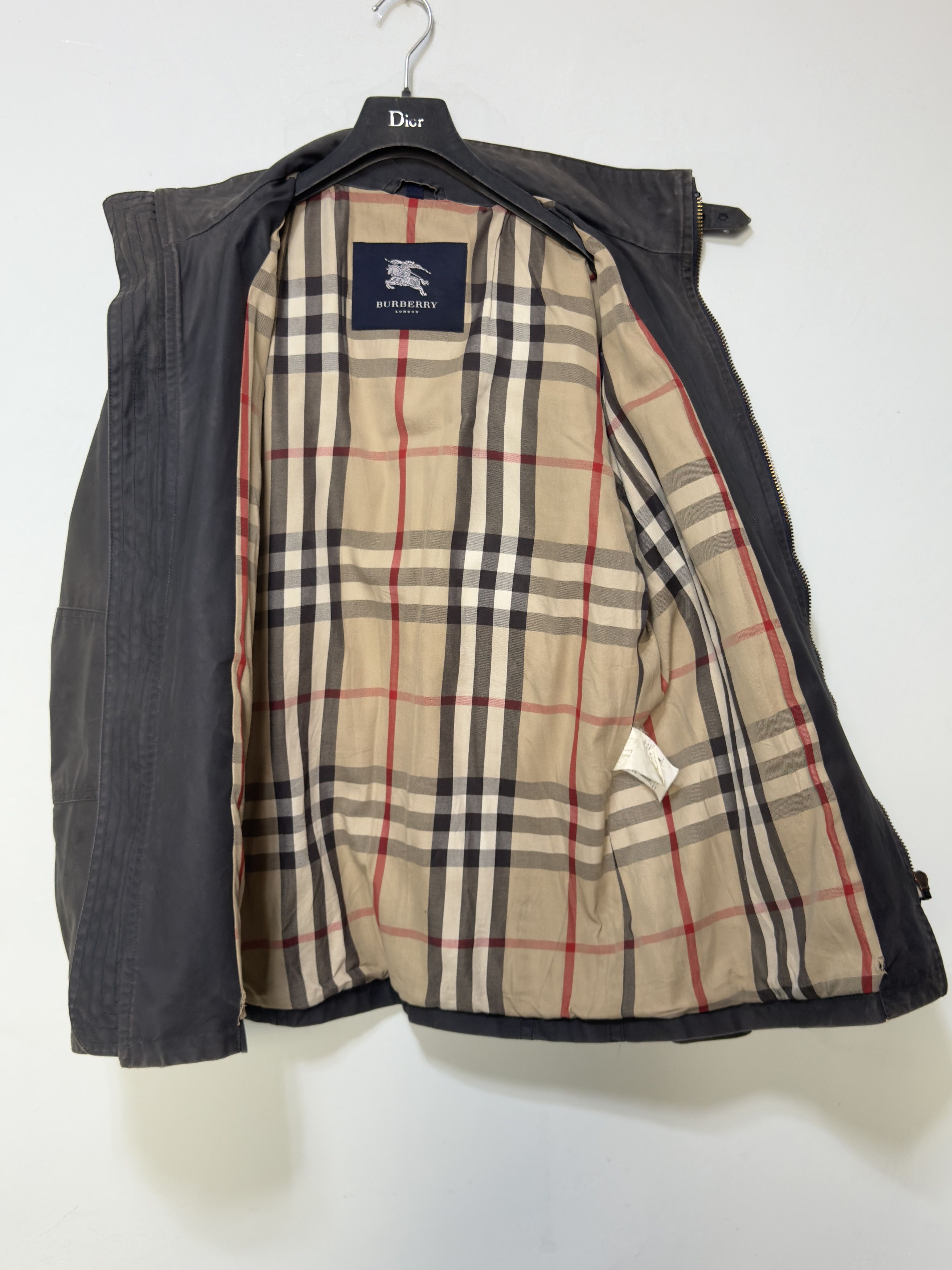 Burberry 🔥 burberry rare biker down jacket waxed novacheck size L Size US L / EU 52-54 / 3 - 1 Thumbnail