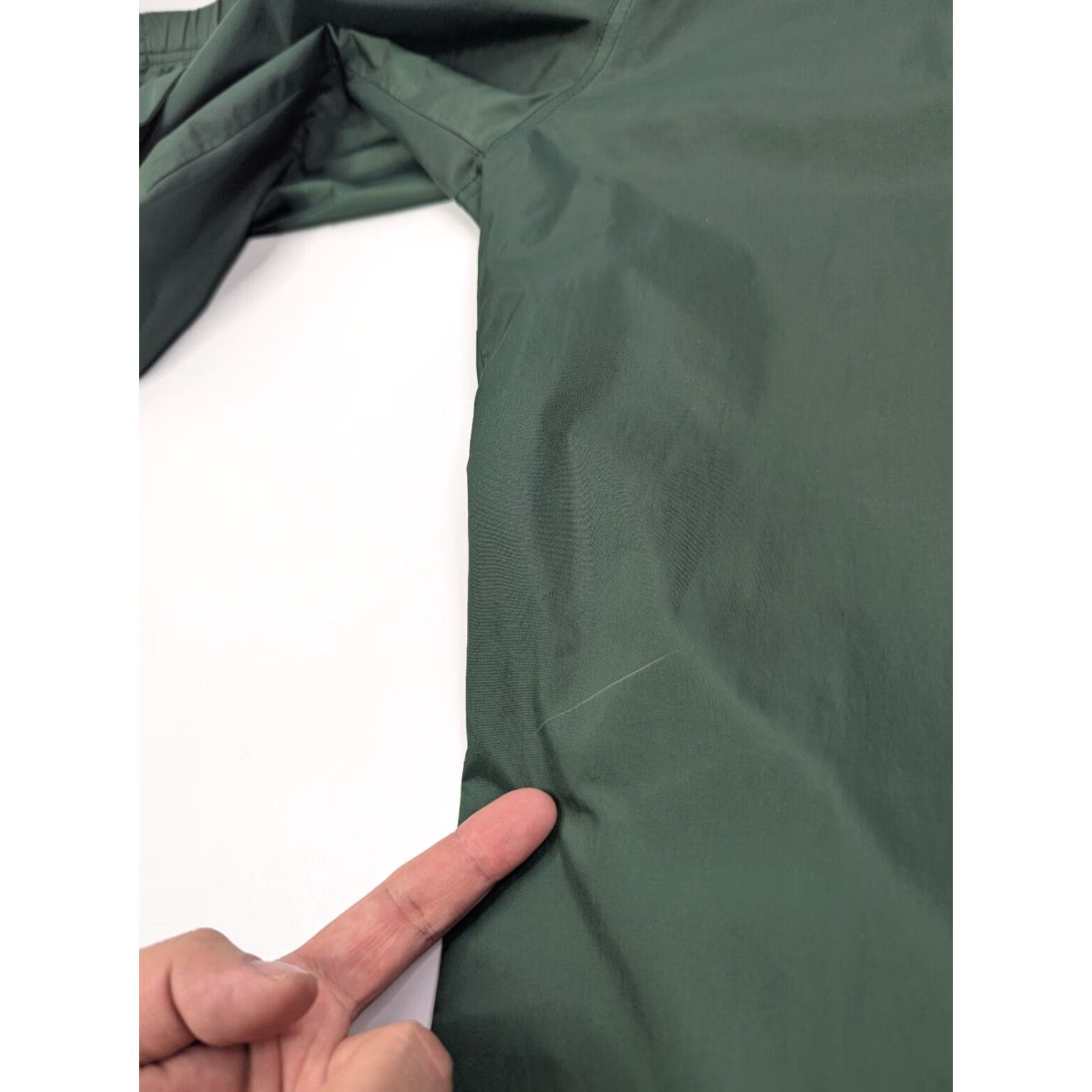 Nike VINTAGE Nike Track Pants Mens S Green Nylon Ankle Zipper Windbreaker Baggy Size US 29 - 2 Thumbnail