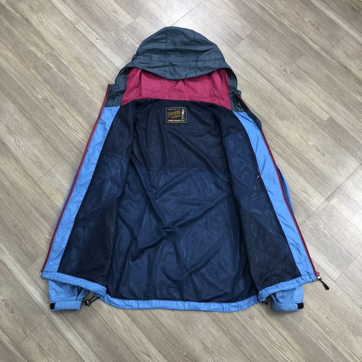 Hysteric Glamour 2000s Hysteric Glamour Two Tone Nylon Jacket Avant Garde Lgb Size US M / EU 48-50 / 2 - 12 Thumbnail