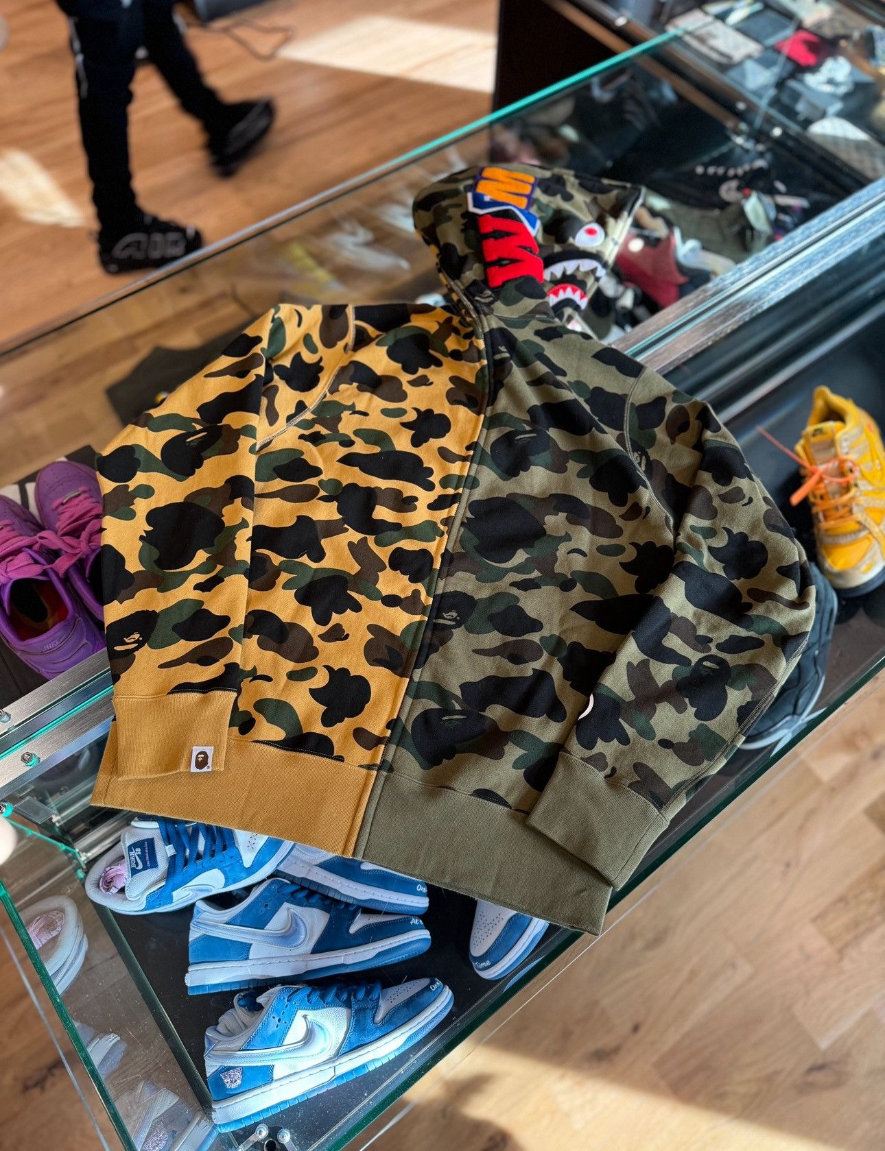 Bape Bape Full Zip Shark Hoodie Split Green/Tan Size US XXL / EU 58 / 5 - 3 Thumbnail