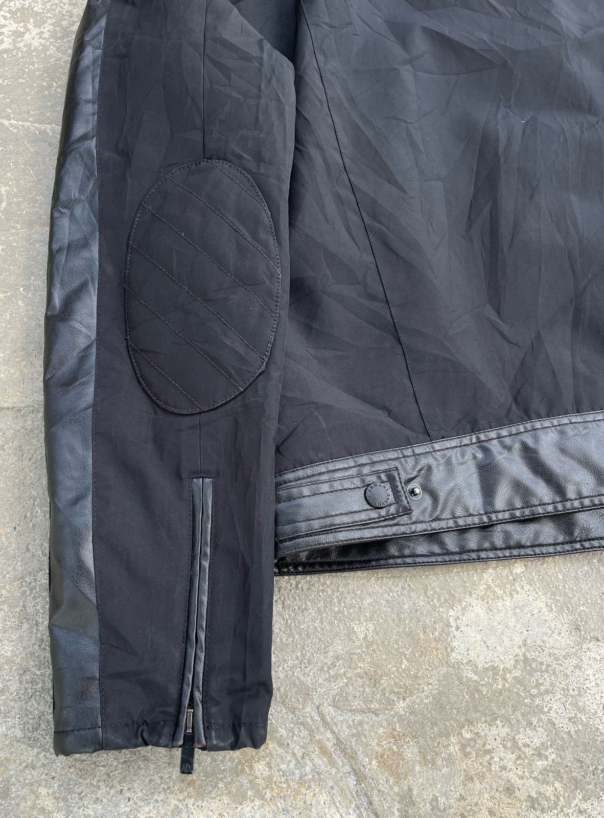 Giorgio Armani 🔥ARMANI EXCHANGE RAIDER BOMBER JACKET Size US L / EU 52-54 / 3 - 11 Thumbnail