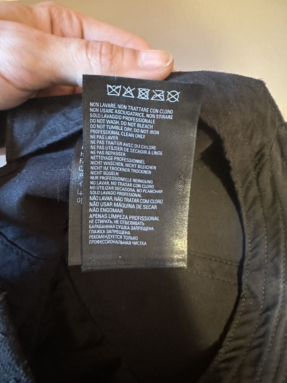 Balenciaga FW/24 Black Unity Logo Distressed Hat Size ONE SIZE - 11 Thumbnail