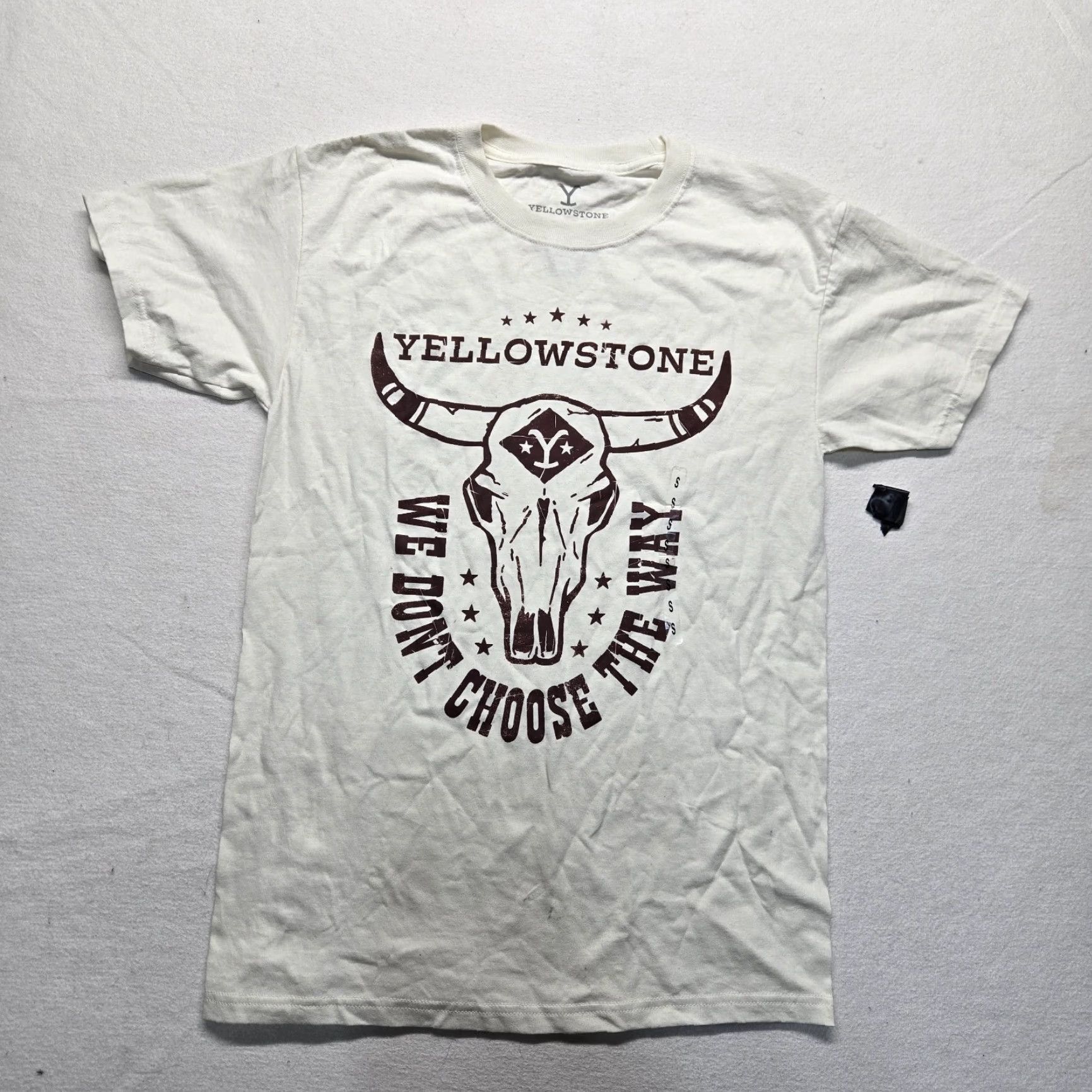 Vintage VINTAGE Yellowstone Dutton Ranch Shirt Adult S White T-Shirt Mens Size US S / EU 44-46 / 1 - 2 Thumbnail