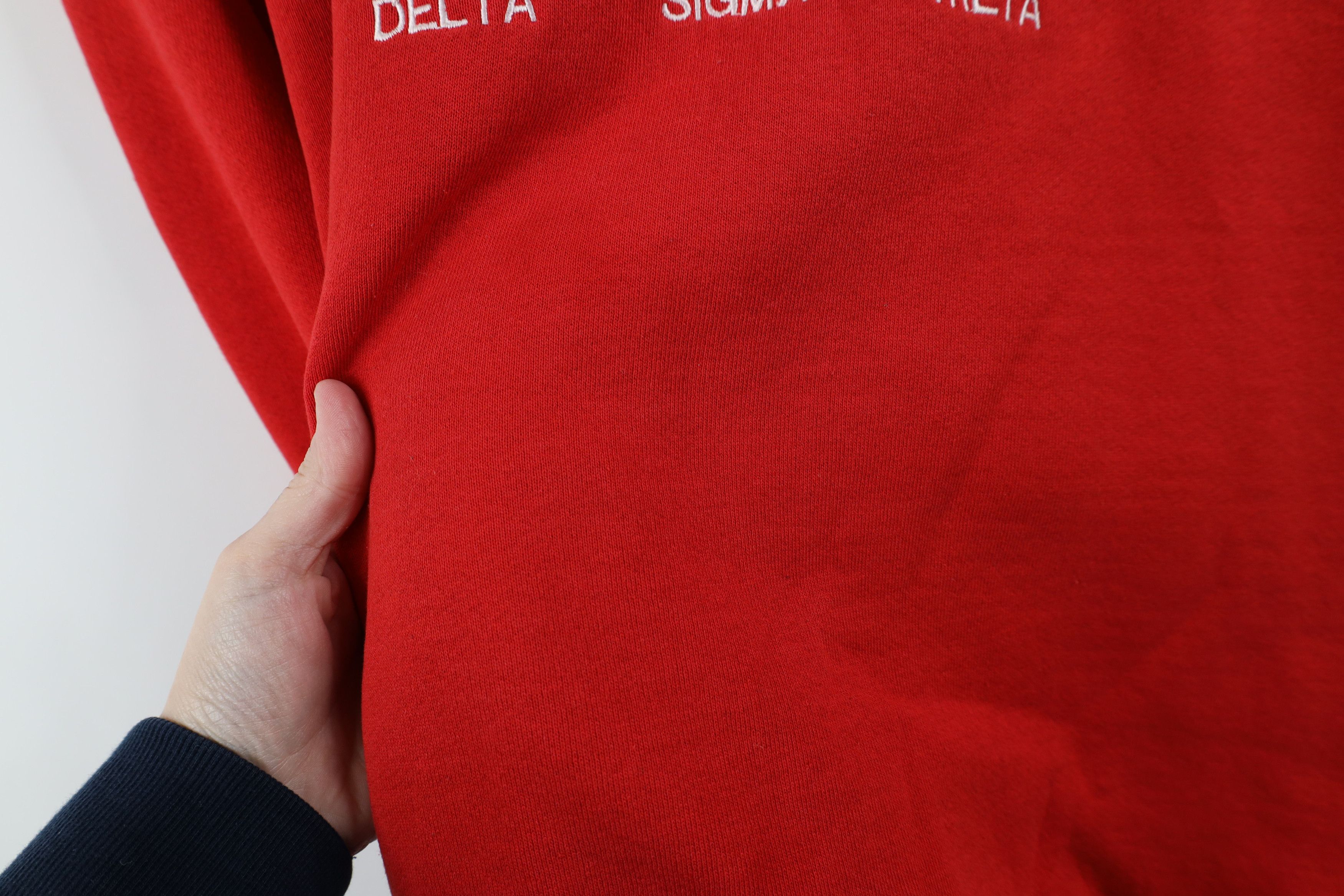 Vintage Vintage 90s Delta Sigma Theta Sorority Sweatshirt Red USA Size XL / US 12-14 / IT 48-50 - 6 Thumbnail