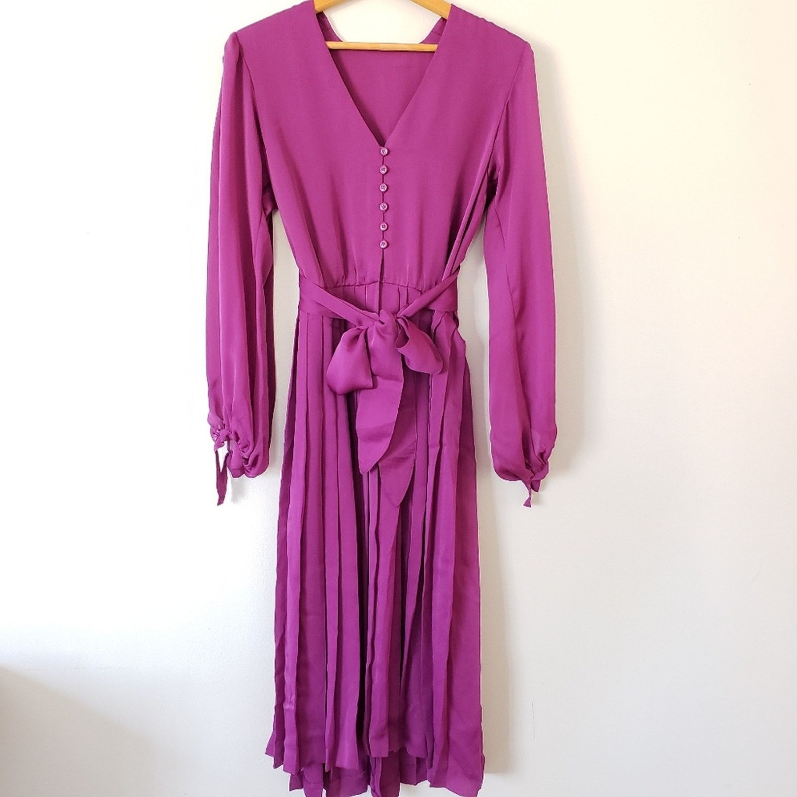 Vintage Pleated Pink Accordion Long Sleeve Flowy Midi Dress