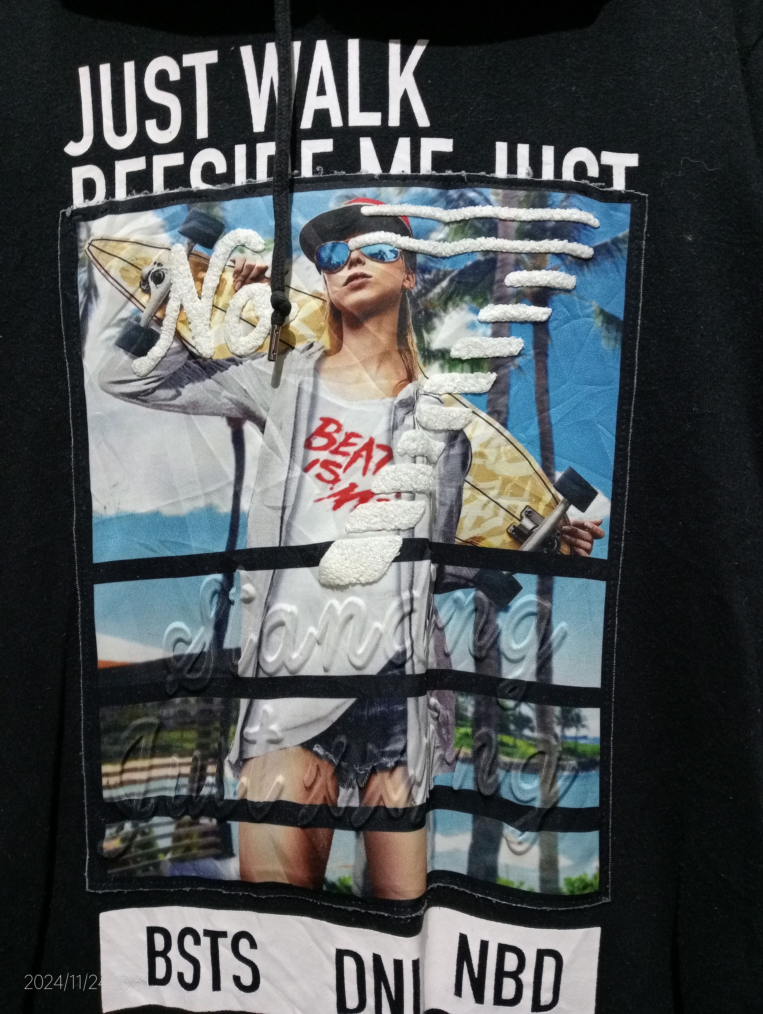 In The Attic Vintage In The Attic Photo Pullover Hoodie Very Rare Size US M / EU 48-50 / 2 - 3 Thumbnail