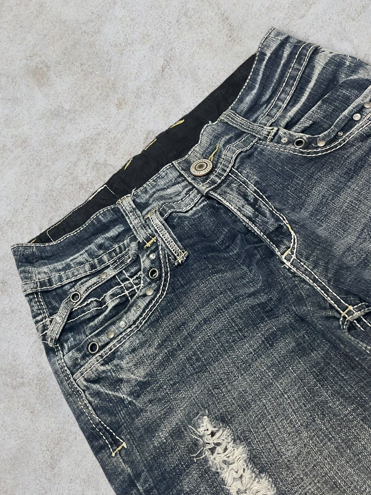 Jewelry Vintage Japanese Jewel Beads Denim Archival Blue Wash Jeans Size 29" - 2 Thumbnail
