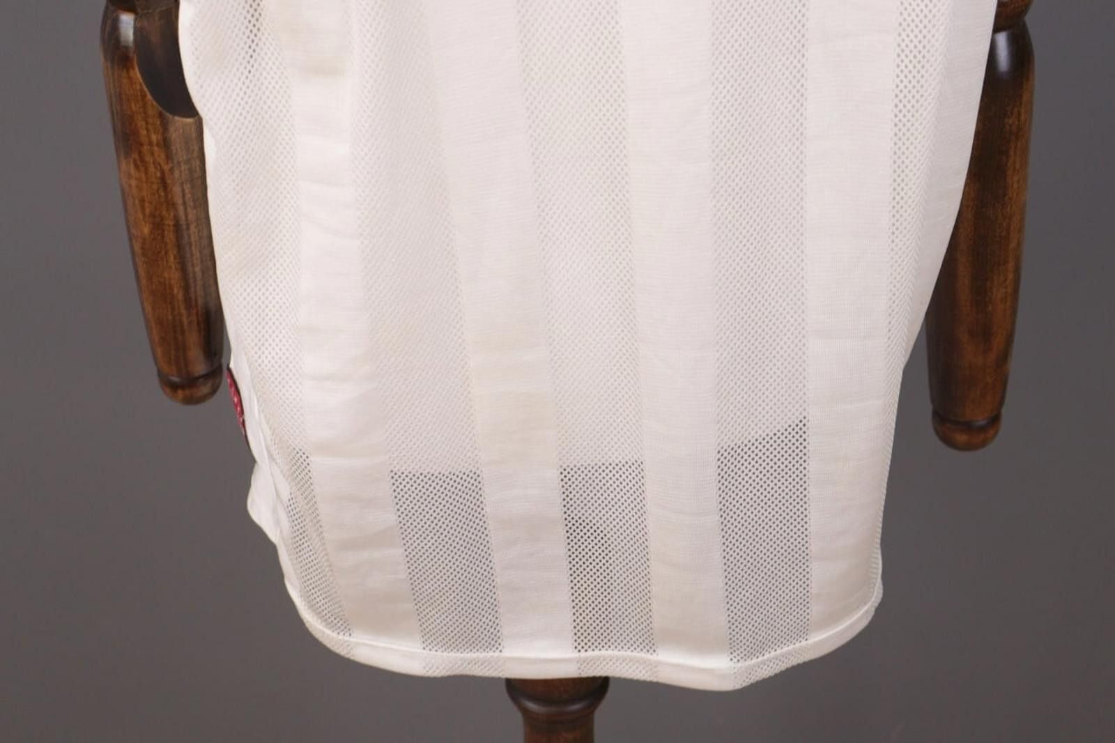 Fubu Vintage Fubu White V-Neck Pinstripe Big T-Shirt Size 2XL Size US XXL / EU 58 / 5 - 9 Thumbnail