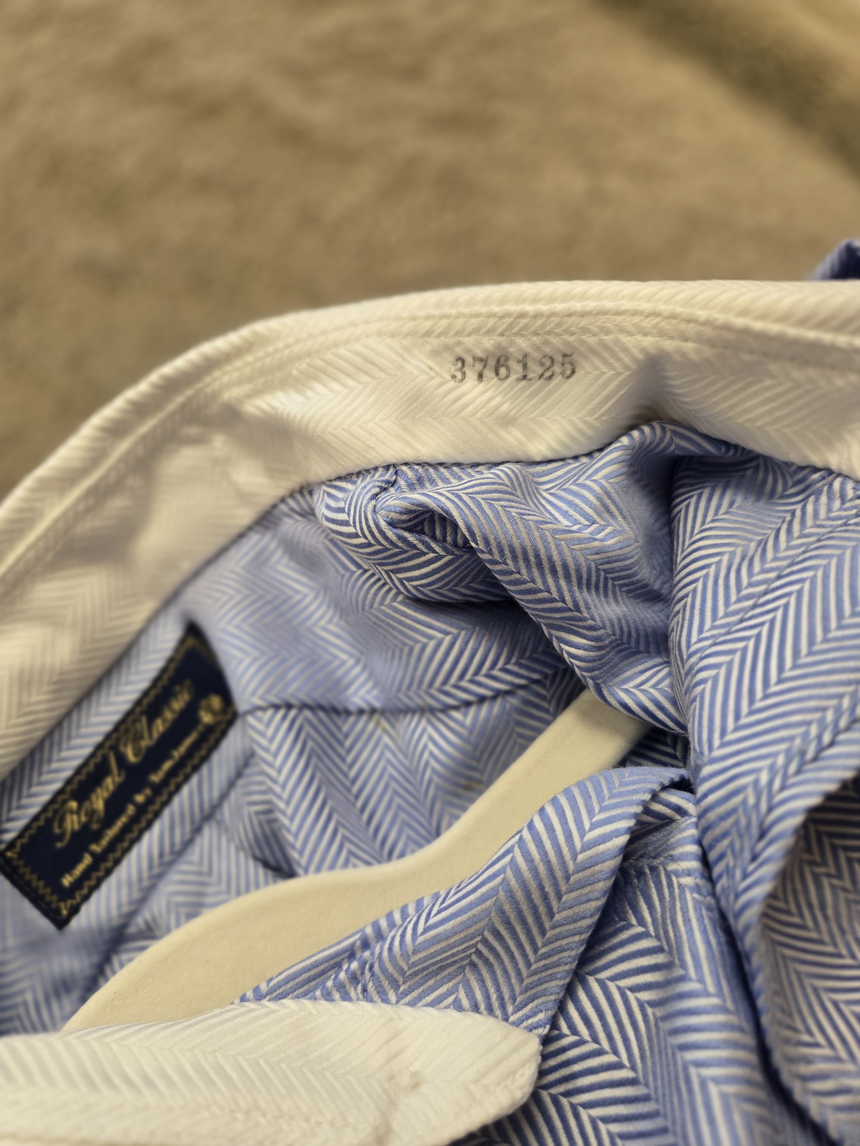 Tom James Blue Herringbone Dress Shirt Contrast Collar Cuffs Size US L / EU 52-54 / 3 - 5 Thumbnail
