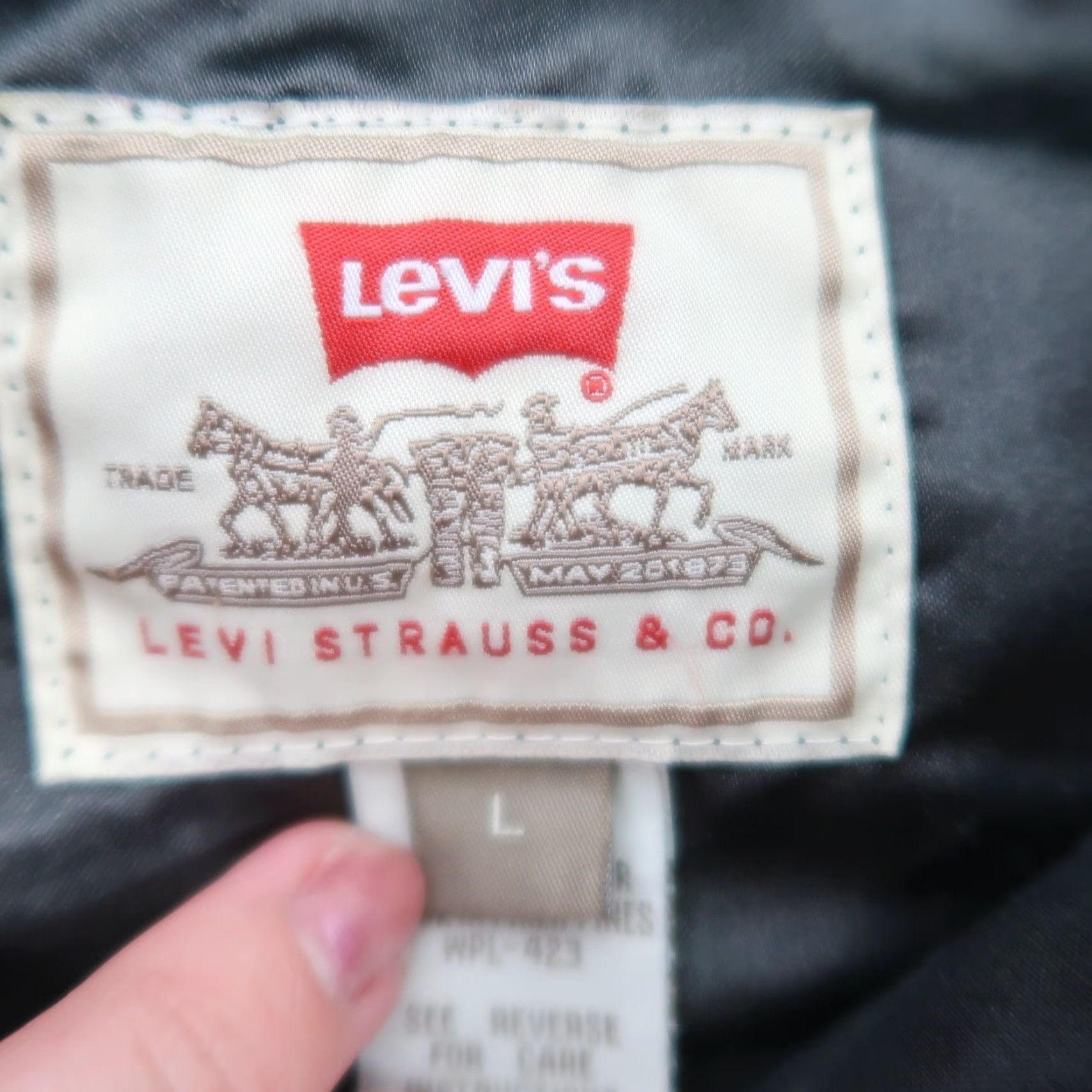 Levi's VINTAGE Levi's Black Nylon Windbreaker Zip Front Jacket Mens Large Size US L / EU 52-54 / 3 - 6 Thumbnail