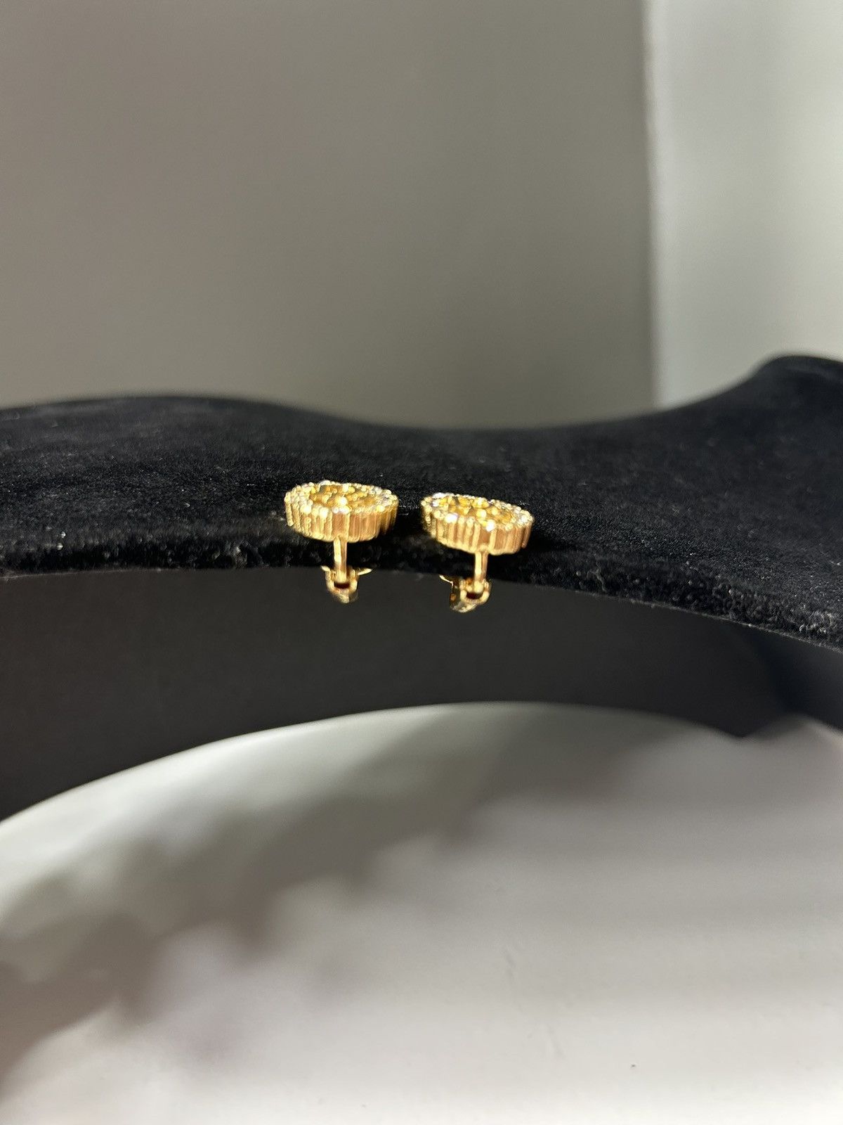 Dior Vintage Dior Rhinestone Gold Plated Oval Clip on Earrings Size ONE SIZE - 5 Thumbnail