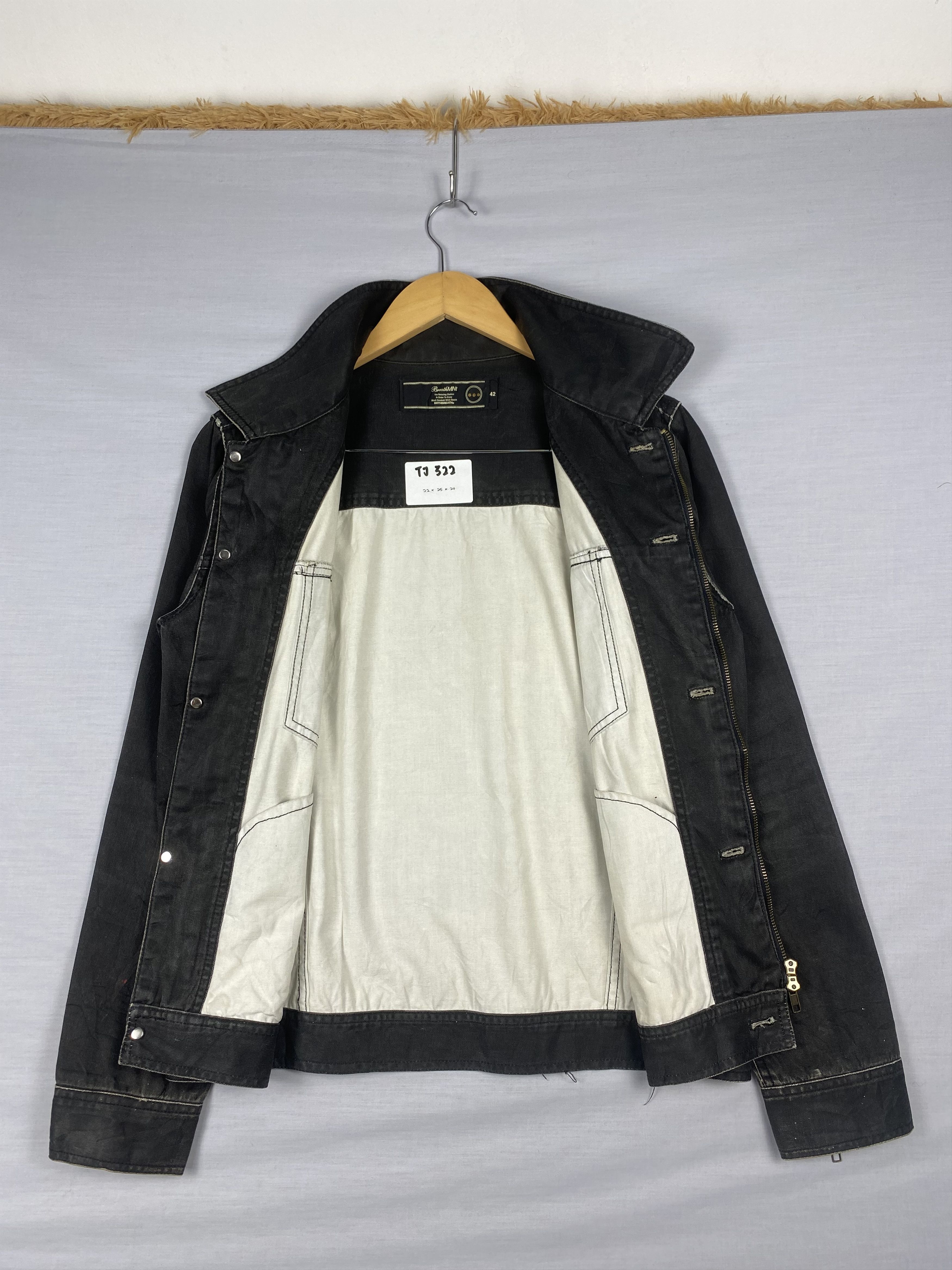 Japanese Brand Vintage Japanese Multi Pocket Plain Canvas Jacket Size US S / EU 44-46 / 1 - 7 Thumbnail