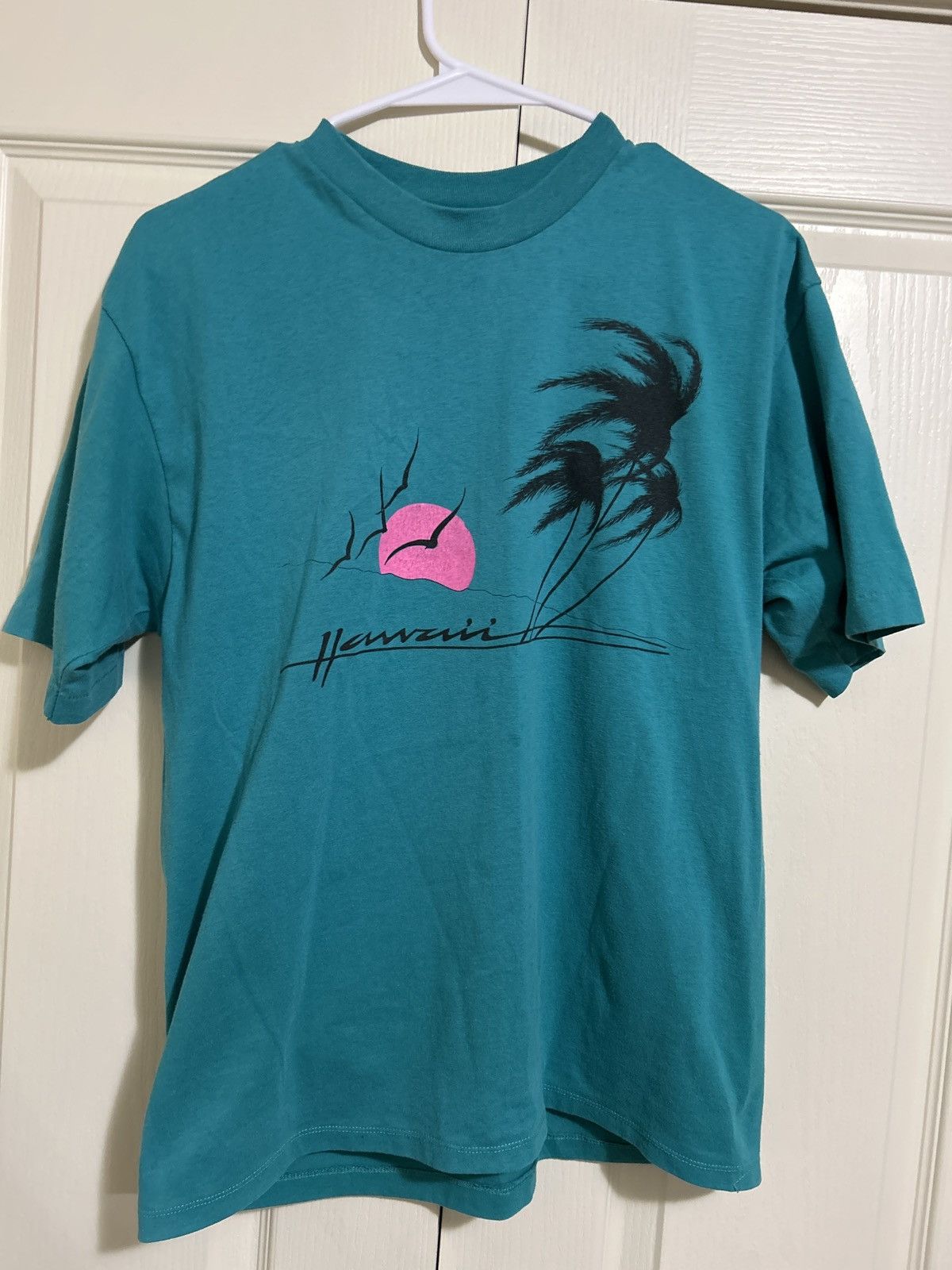 Vintage Vintage 90s single stitch Hawaii t shirt Size US L / EU 52-54 / 3 - 1 Thumbnail