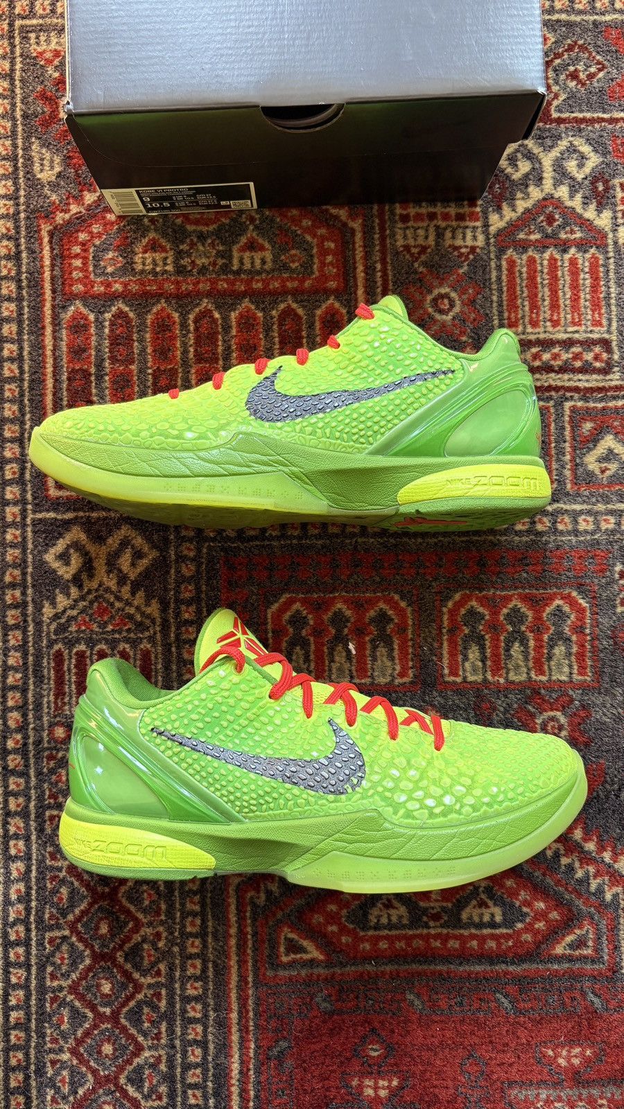 Nike Nike Kobe 6 Grinch (2020) Size US 9 / EU 42 - 2 Thumbnail