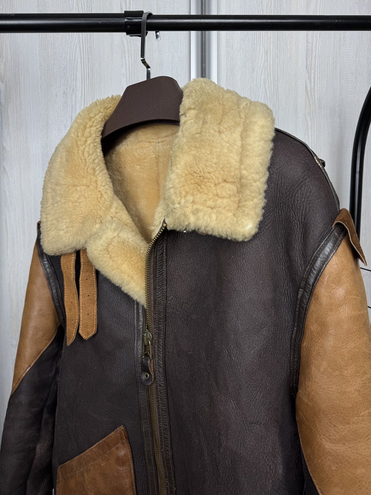 Willis & Geiger Willis & Geiger Type B-3 Leather Flight Mouton Bomber Jacket Size US M / EU 48-50 / 2 - 5 Thumbnail