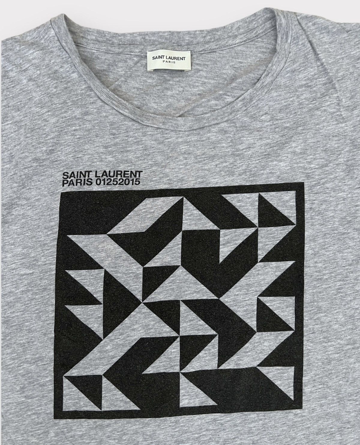 Saint Laurent Paris Saint Laurent Logo Tee Size US M / EU 48-50 / 2 - 2 Thumbnail