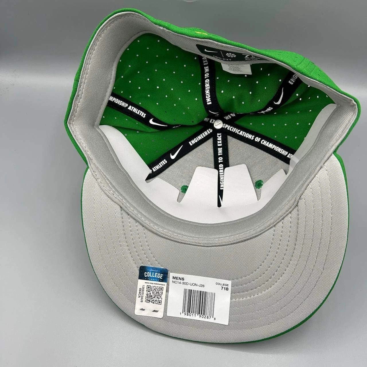 Nike Oregon Ducks x Nike Pro Hat Men 7 1/8 Dri-Fit Fitted Cap New Size ONE SIZE - 2 Thumbnail