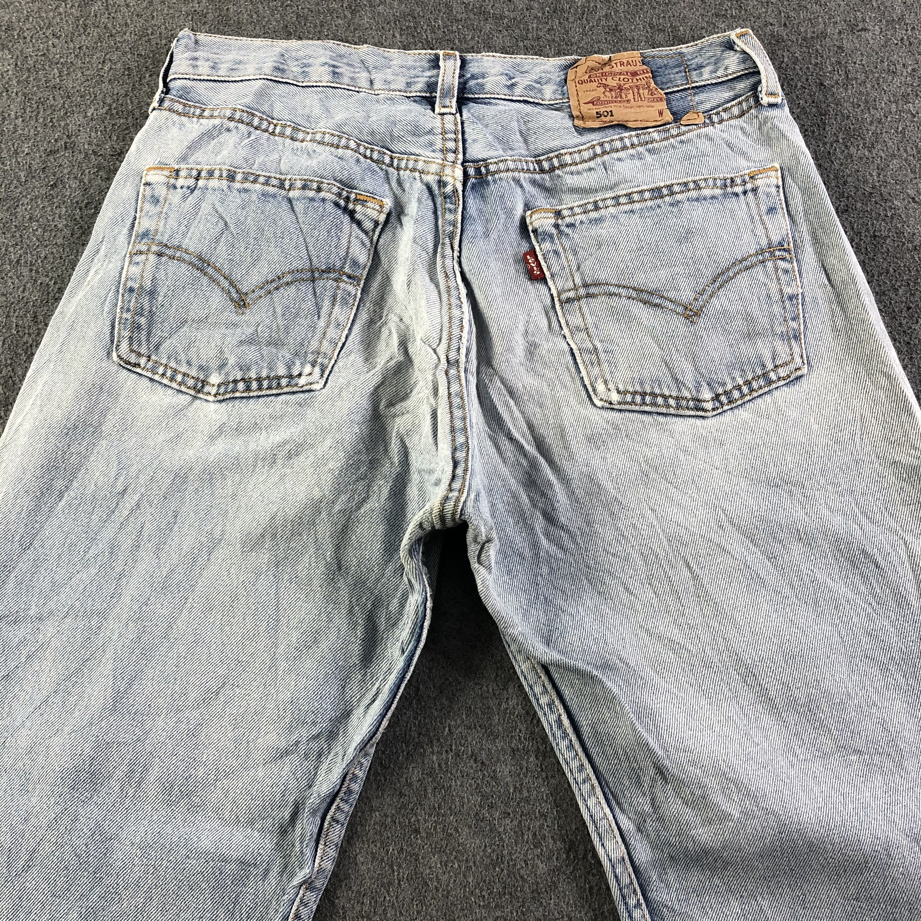 Levi's Vintage Light Wash Levis 501 Jeans-J3802 Size US 30 / EU 46 - 4 Thumbnail
