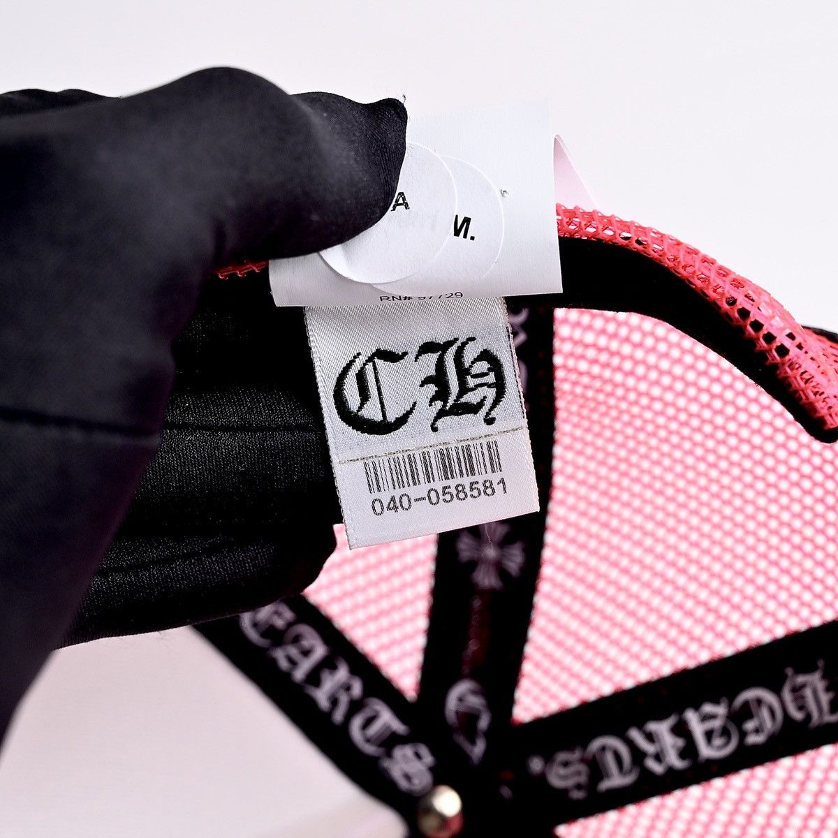 Chrome Hearts CHROME HEARTS HAT TRUCKER KING TACO PINK Size ONE SIZE - 13 Thumbnail