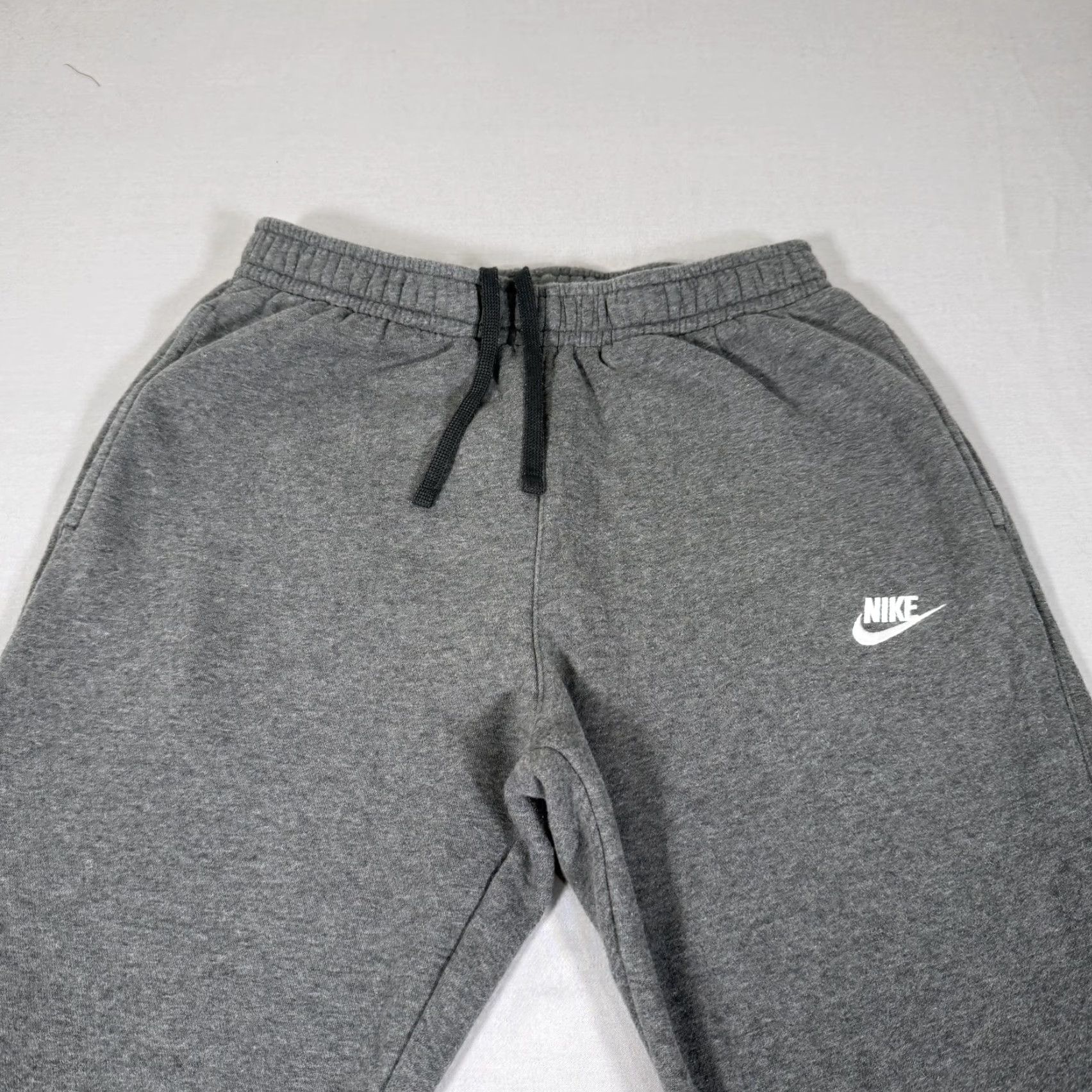 Nike Nike Pants Mens M Gray Club Fleece Joggers Sweatpants Drawstring Gym Basic Size US 31 - 2 Thumbnail
