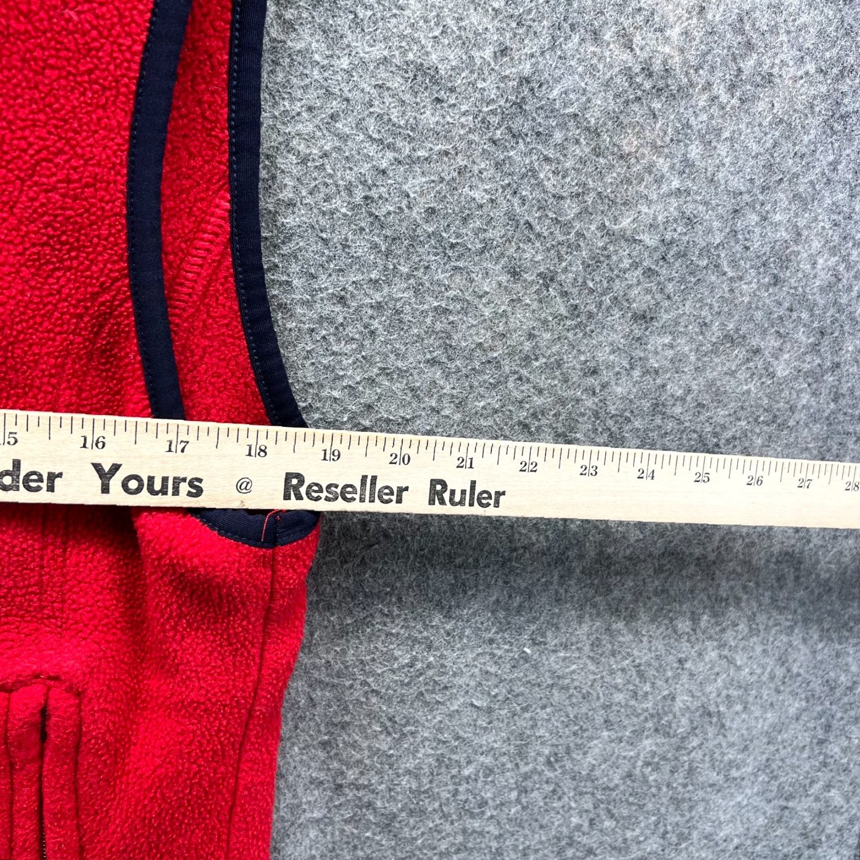 Vintage VINTAGE Woolrich Vest Women Medium Jackets Sleeveless Red Full Zip Fleece Size M / US 6-8 / IT 42-44 - 4 Thumbnail