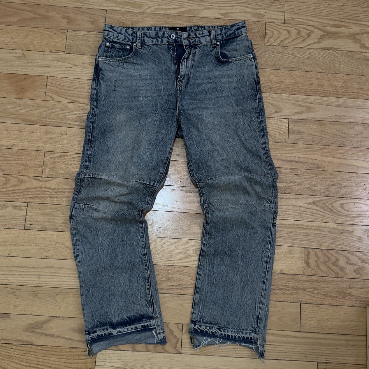 Represent Clo. Represent R2D DOUBLE DESTROYER BAGGY DENIM Size 34 Size US 34 / EU 50 - 1 Thumbnail