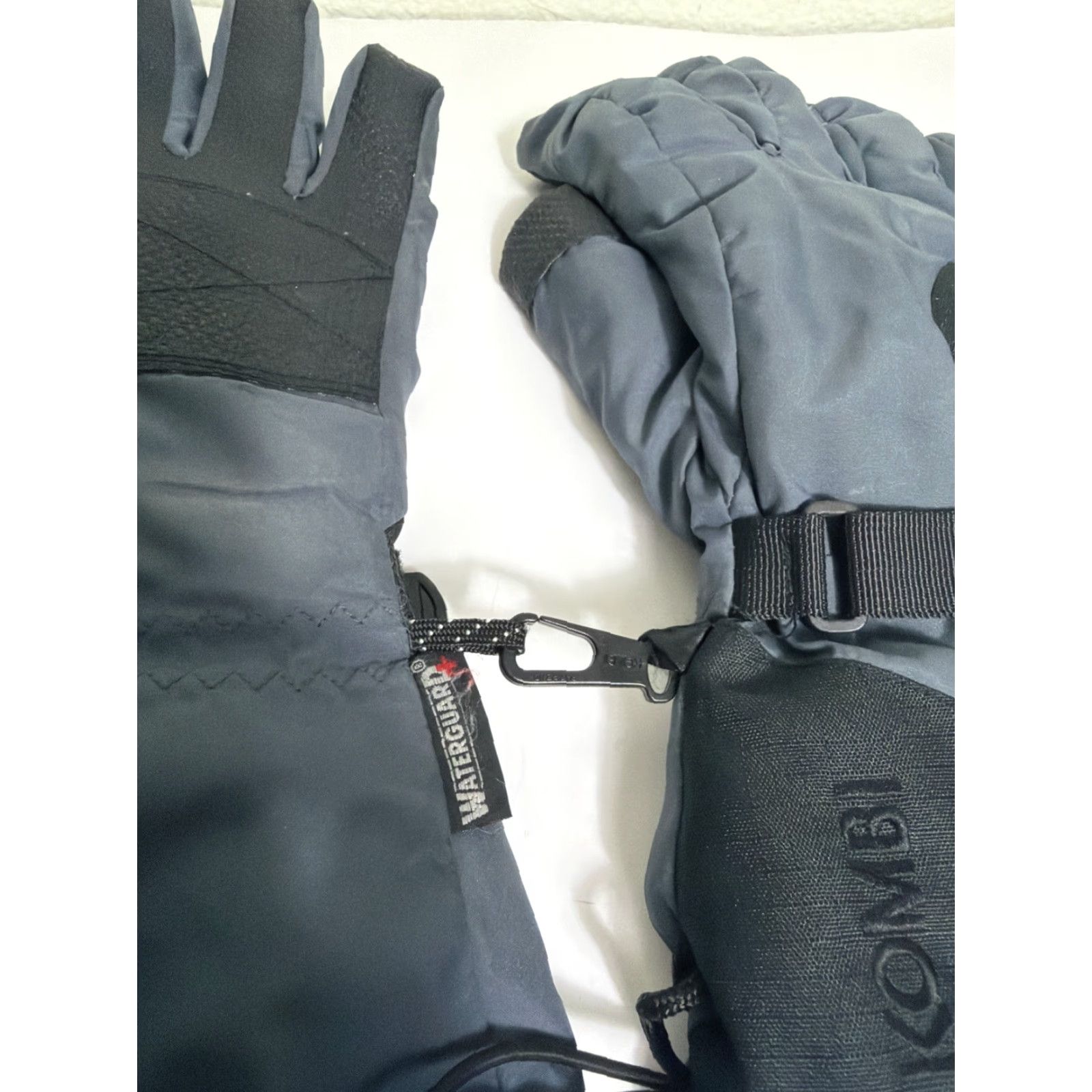 Vintage VINTAGE Kombi Glove Men Small Gray Water Guard Snow Gloves Gray Black Size ONE SIZE - 4 Thumbnail